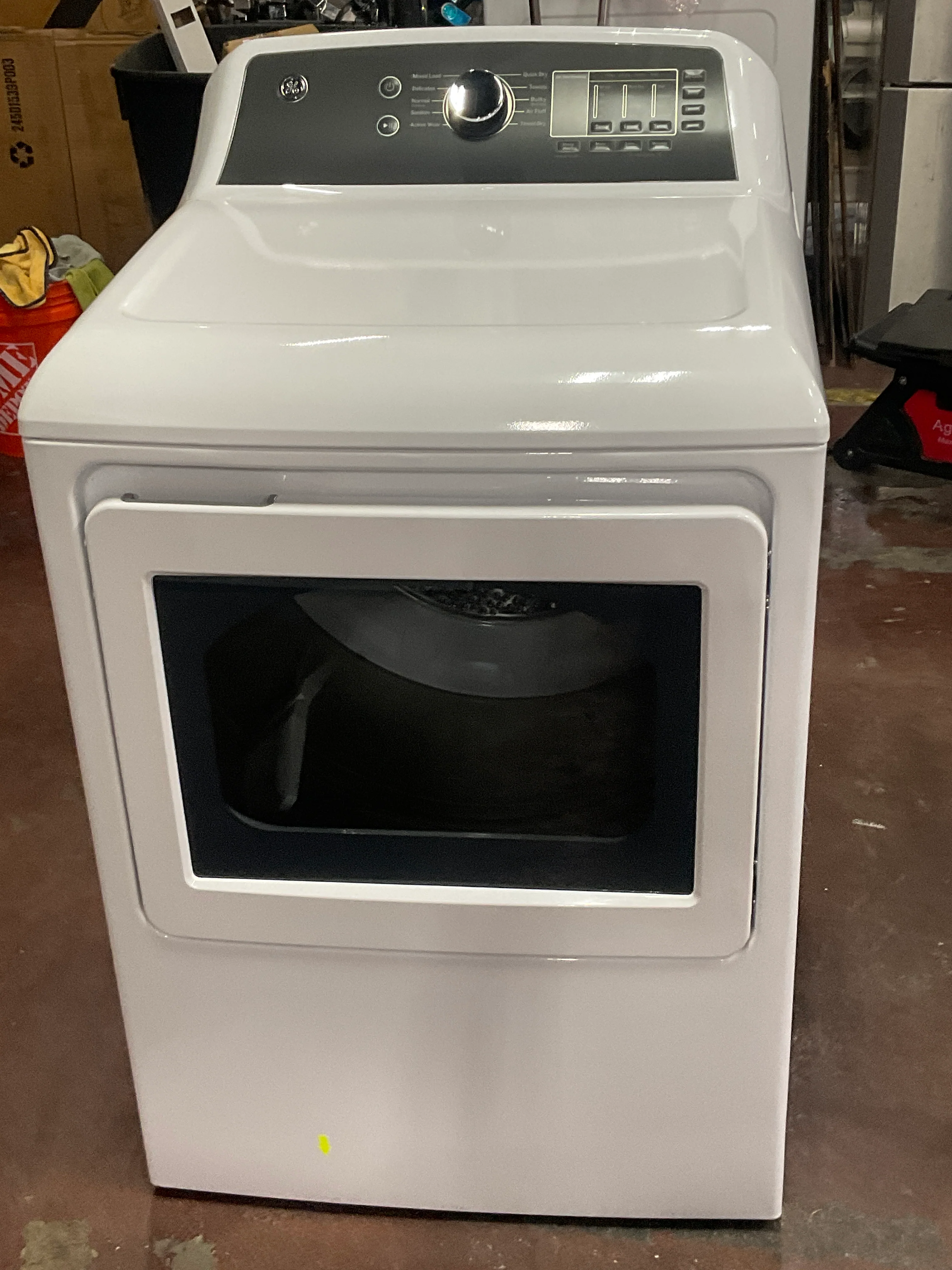 GE GE® 7.4 cu. ft. Capacity Electric Dryer with Up To 120 ft. Venting and Sensor Dry - Image 10