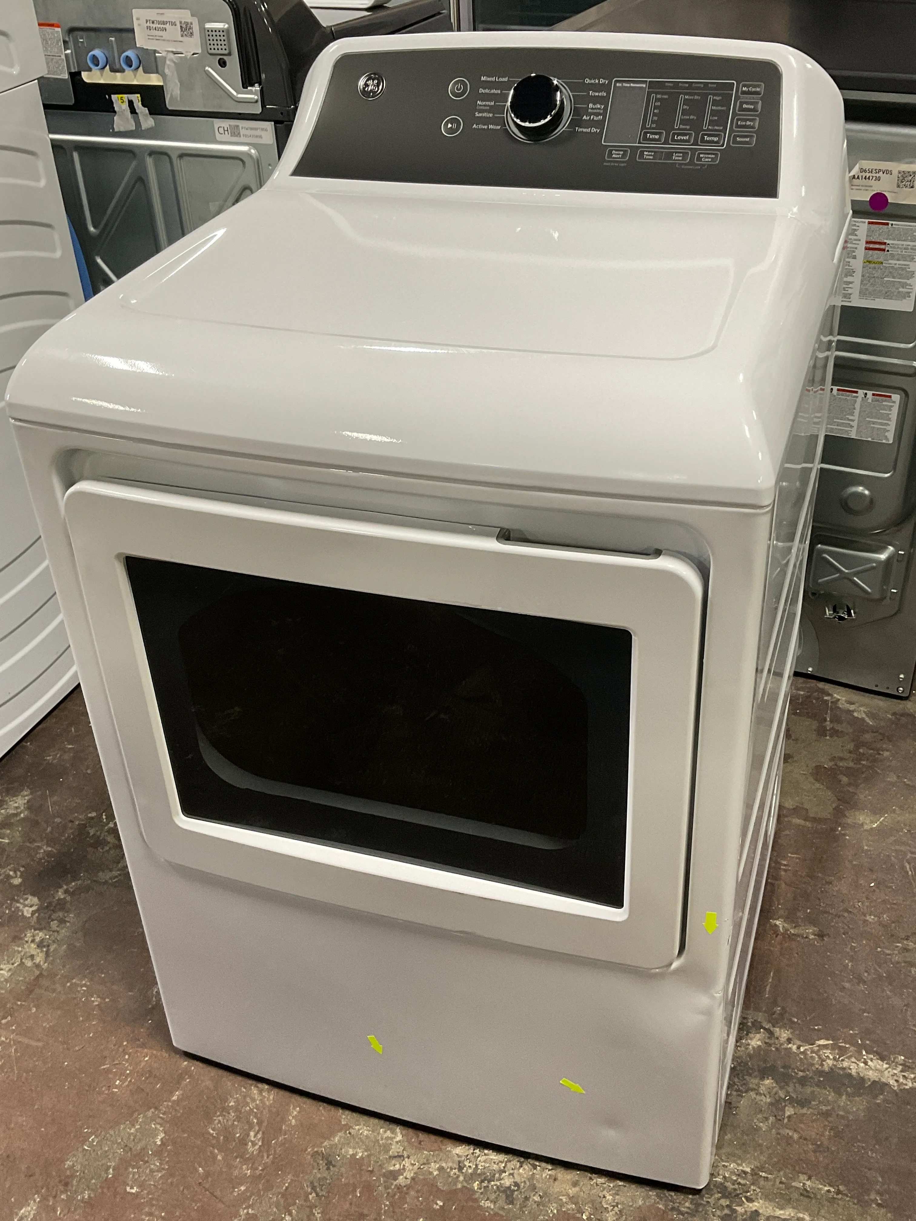 GE GE® 7.4 cu. ft. Capacity Electric Dryer with Up To 120 ft. Venting and Sensor Dry - Image 12