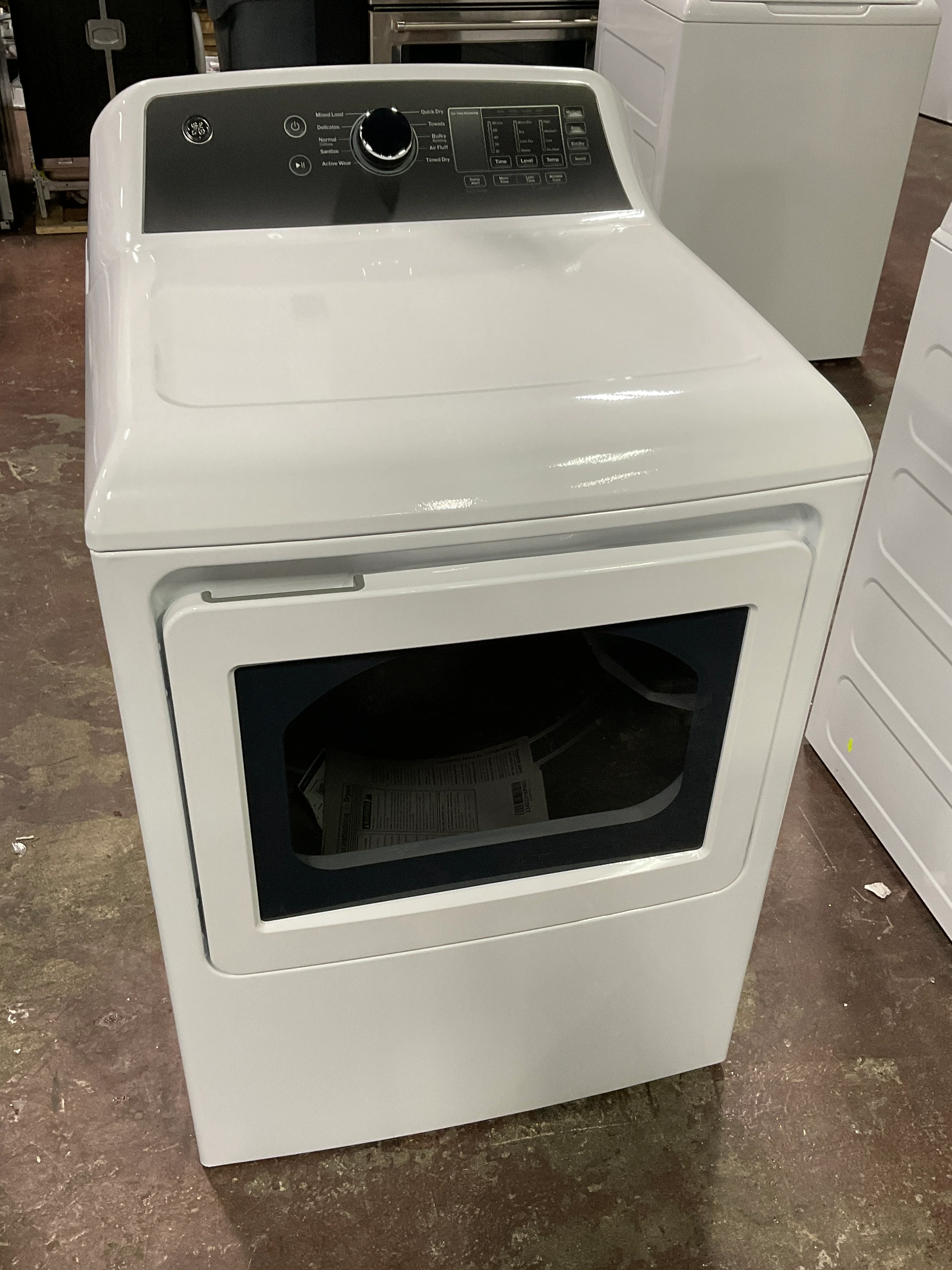 GE GE® 7.4 cu. ft. Capacity Electric Dryer with Up To 120 ft. Venting and Sensor Dry - Image 13