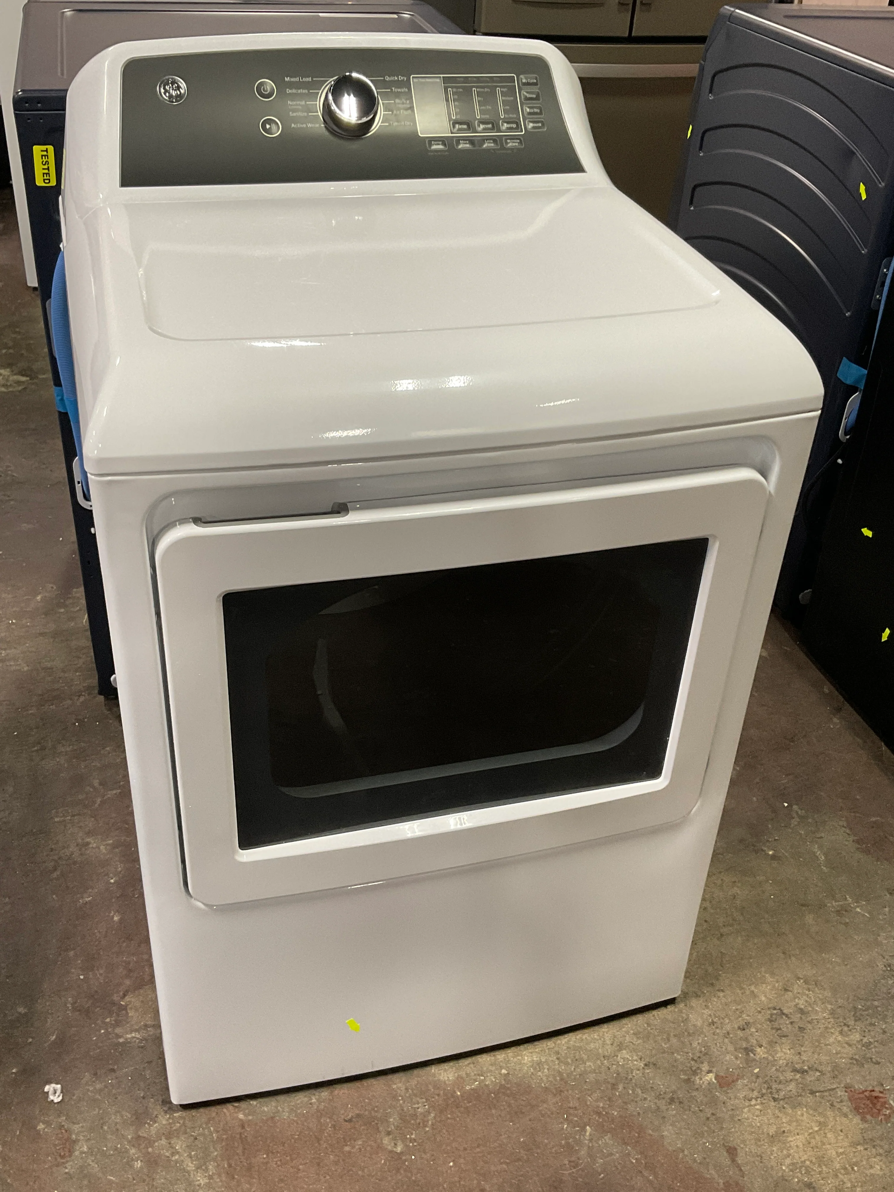 GE GE® 7.4 cu. ft. Capacity Electric Dryer with Up To 120 ft. Venting and Sensor Dry - Image 14