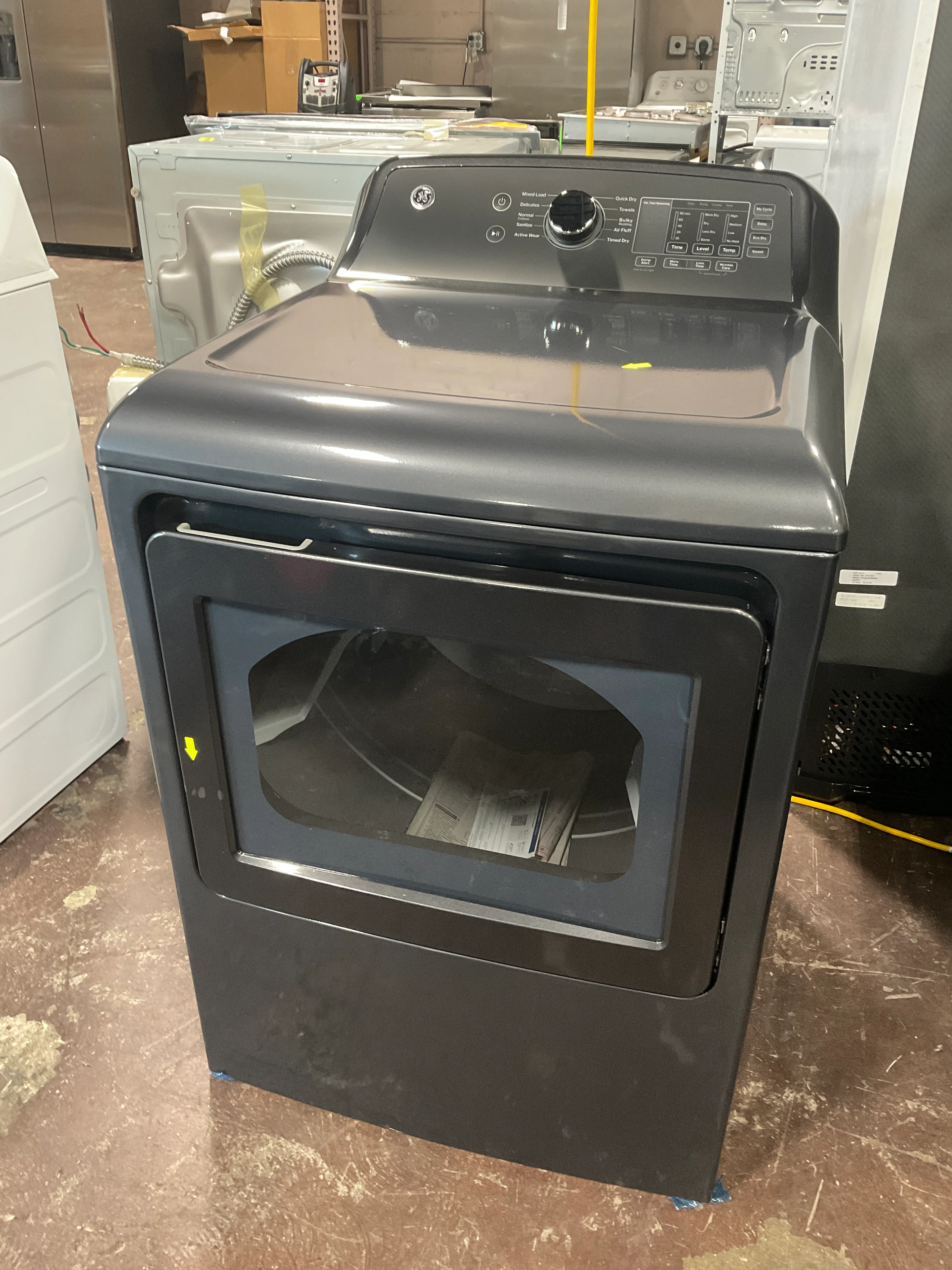 GE GE® 7.4 cu. ft. Capacity Gas Dryer with Up To 120 ft. Venting and Sensor Dry - Image 6