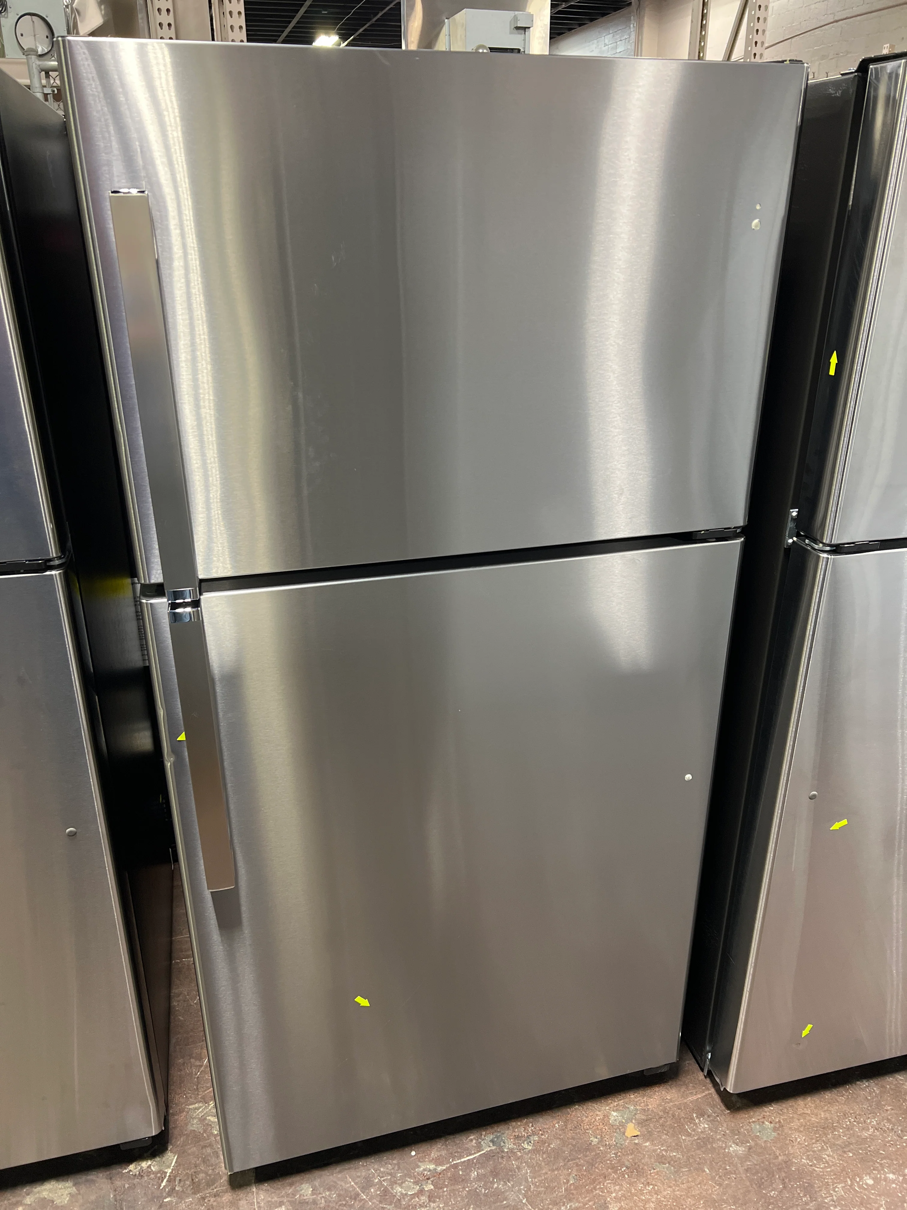 GE® 21.9 Cu. Ft. Garage Ready Top-Freezer Refrigerator - Image 19