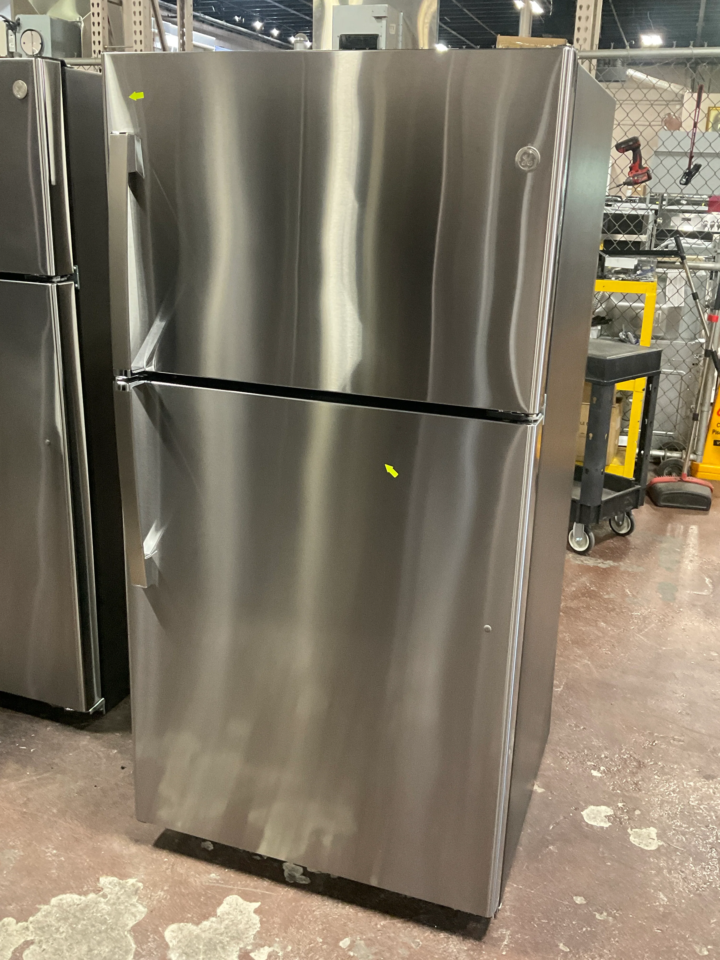 GE® 21.9 Cu. Ft. Garage Ready Top-Freezer Refrigerator - Image 20