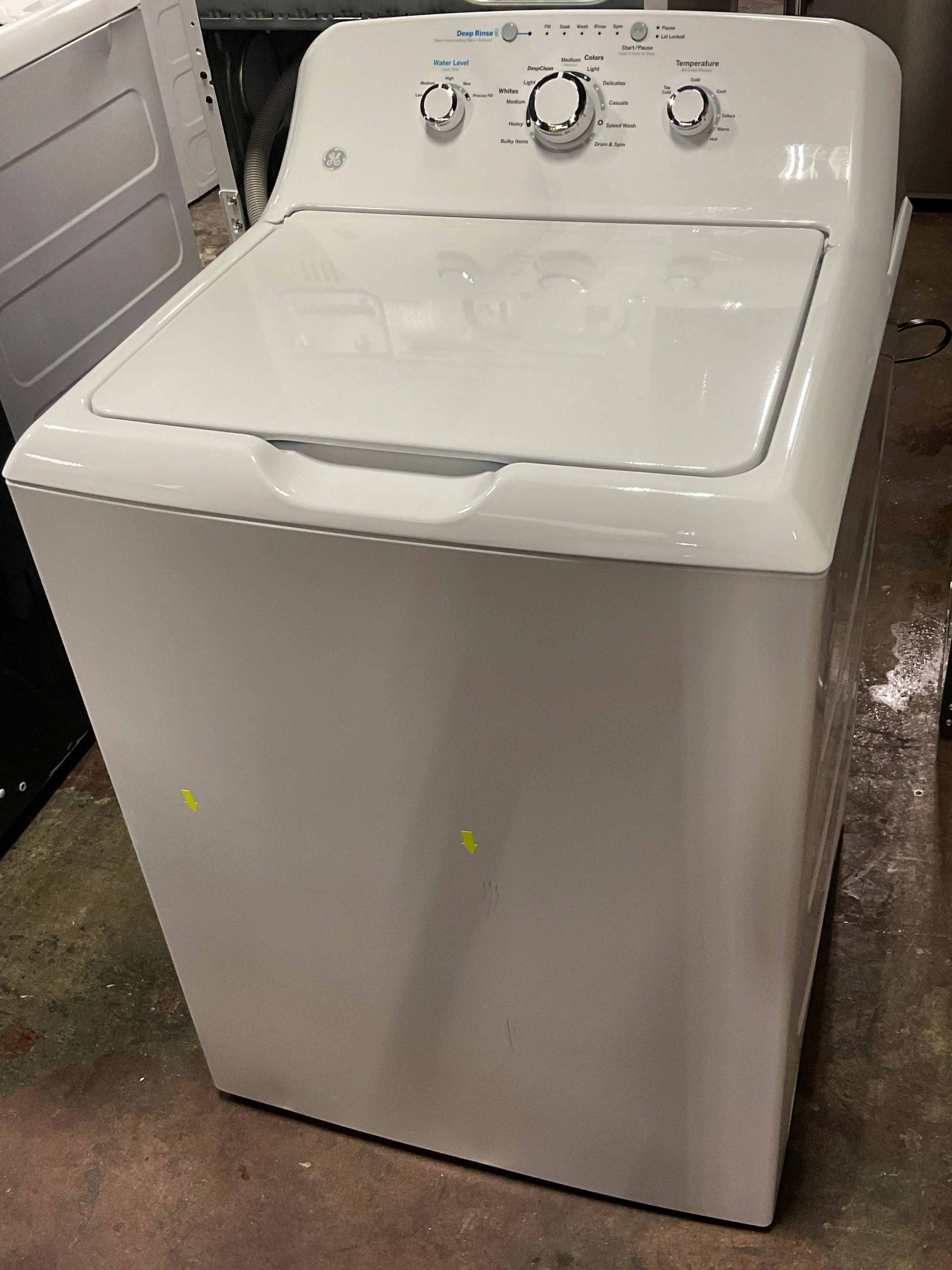 GE GE® 4.0 cu. ft. Capacity Washer with Stainless Steel Basket and Water Level Control - Image 14