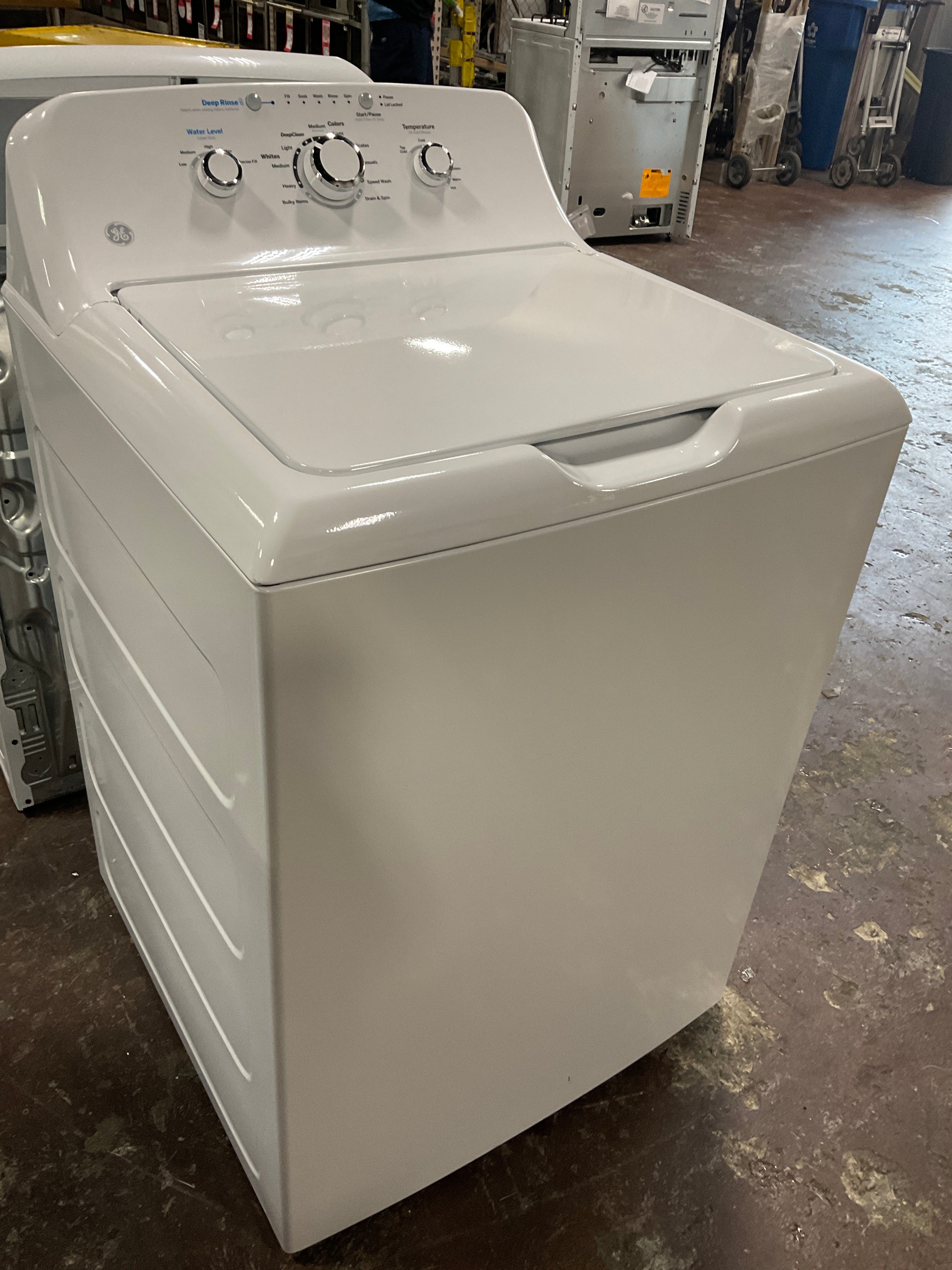 GE GE® 4.0 cu. ft. Capacity Washer with Stainless Steel Basket and Water Level Control - Image 16