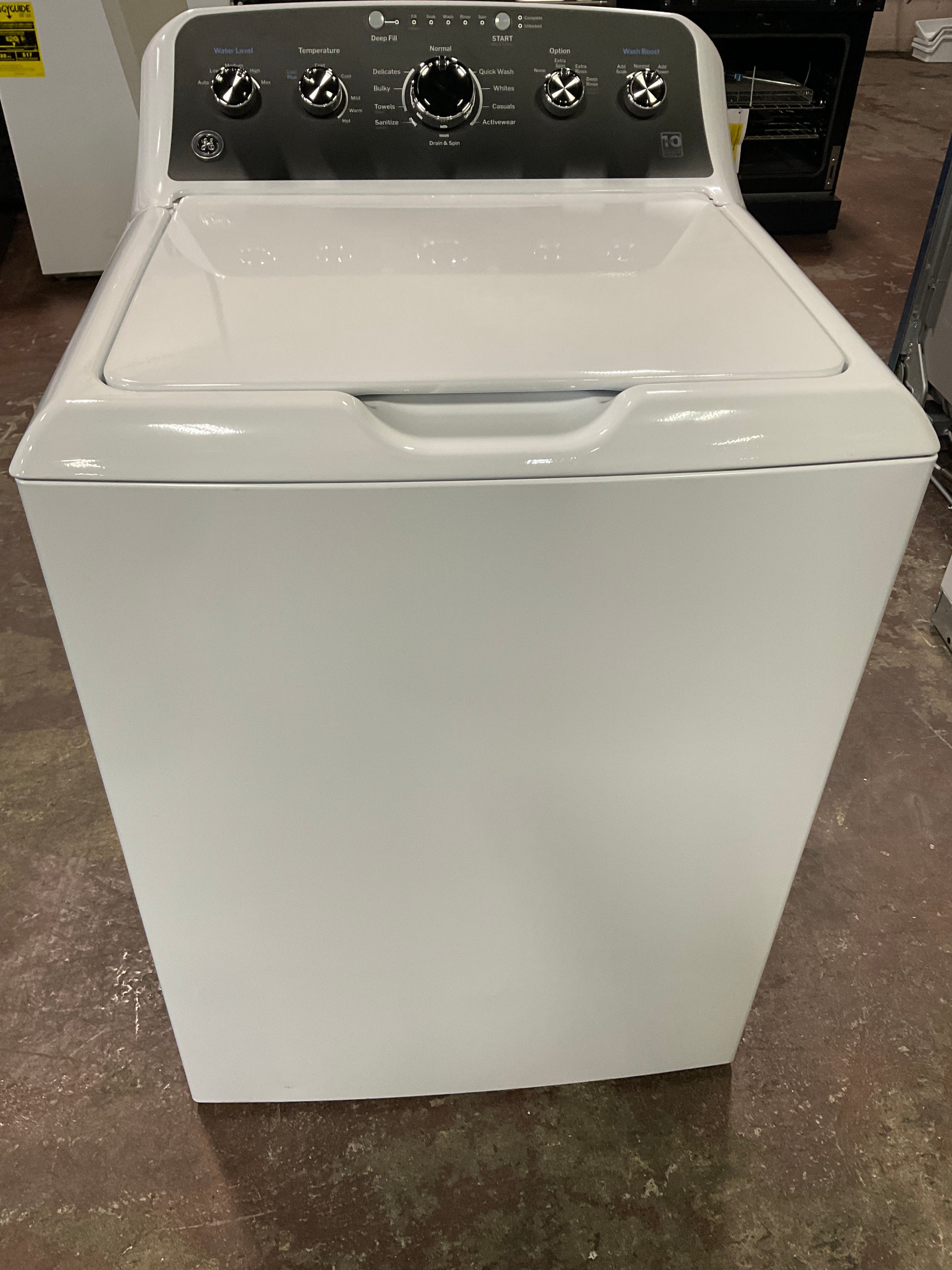 GE GE® 4.5 cu. ft. Capacity Washer with Stainless Steel Basket, Cold Plus and Wash Boost - Image 23