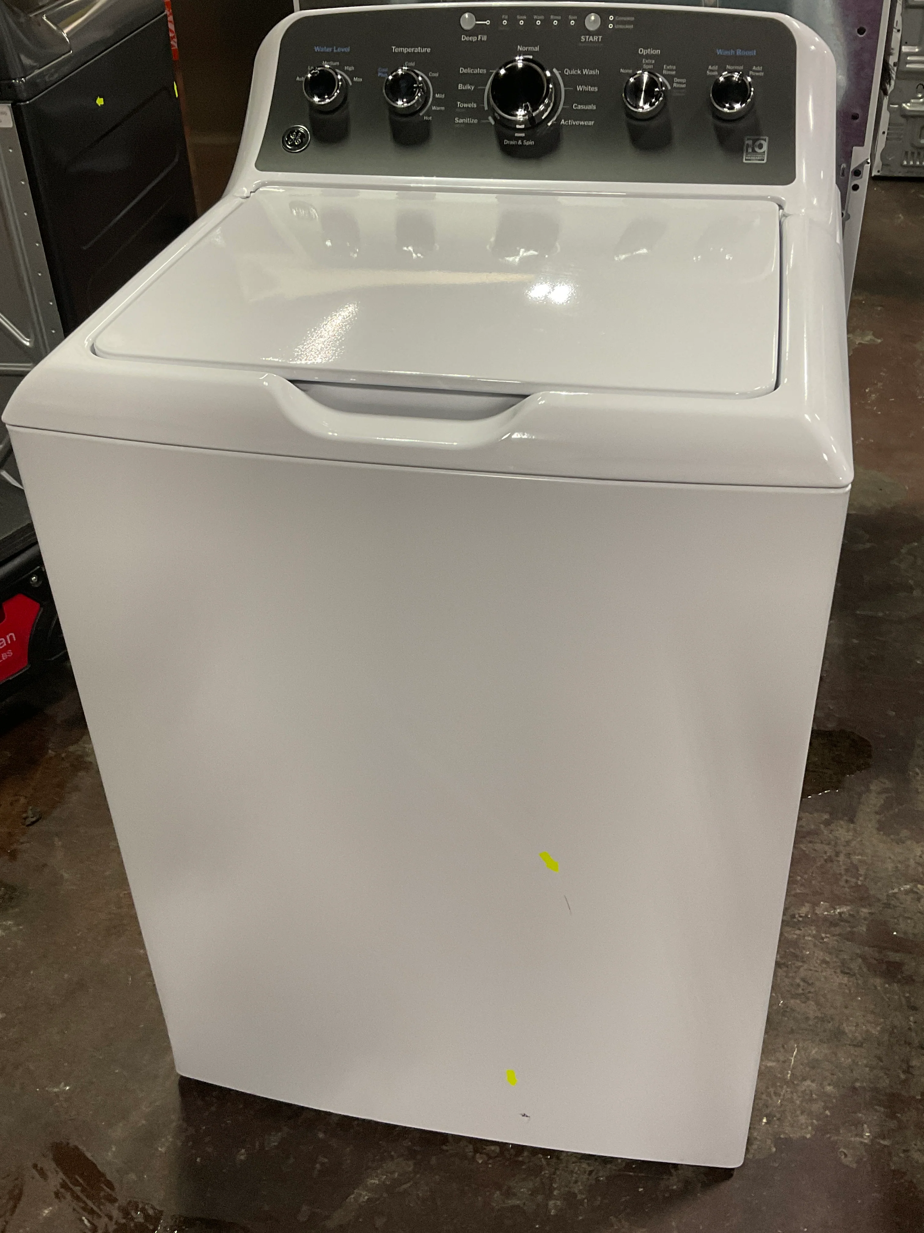 GE GE® 4.5 cu. ft. Capacity Washer with Stainless Steel Basket, Cold Plus and Wash Boost - Image 29