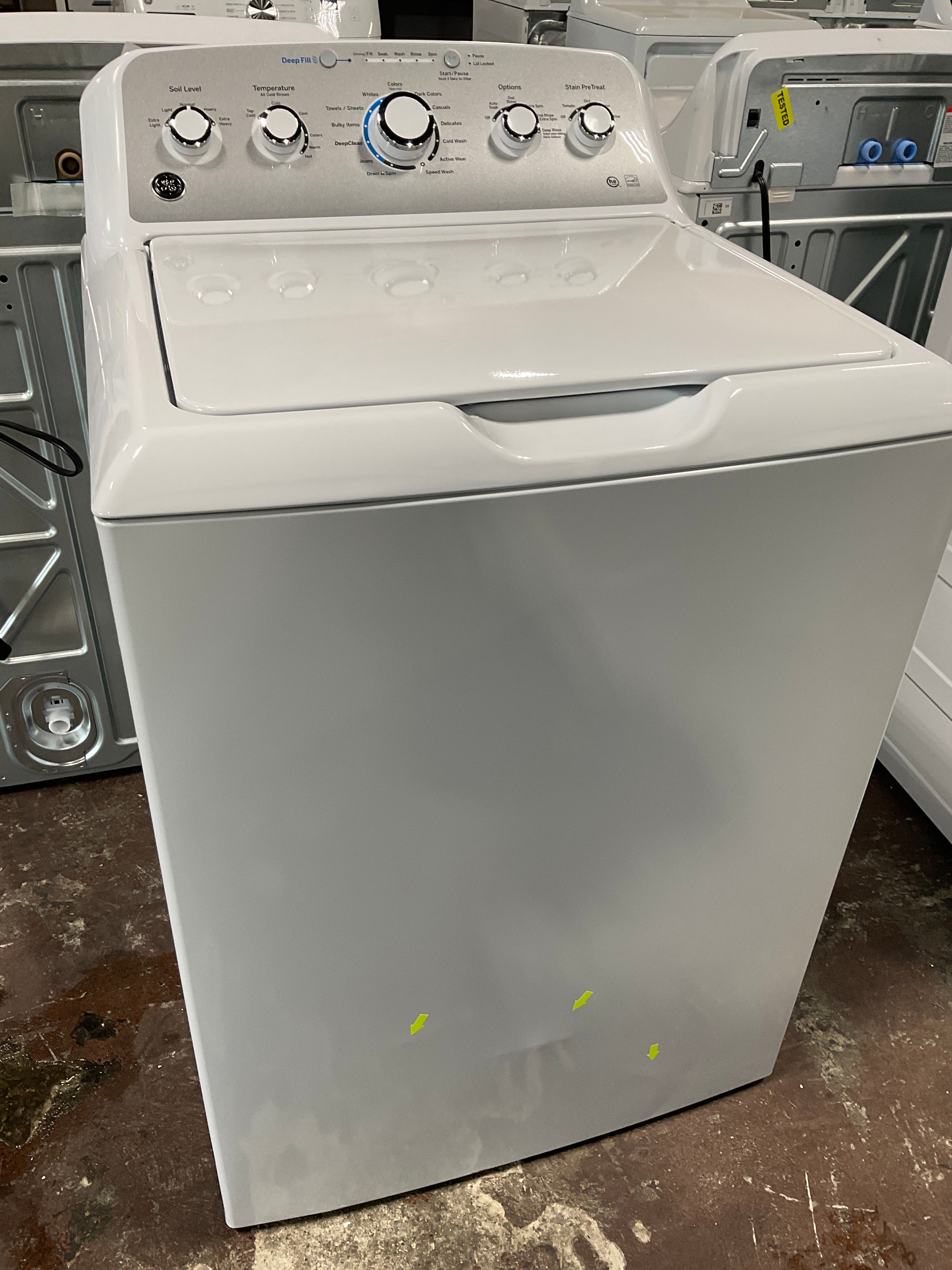 GE GE® ENERGY STAR® 4.4 cu. ft. stainless steel capacity washer - Image 3