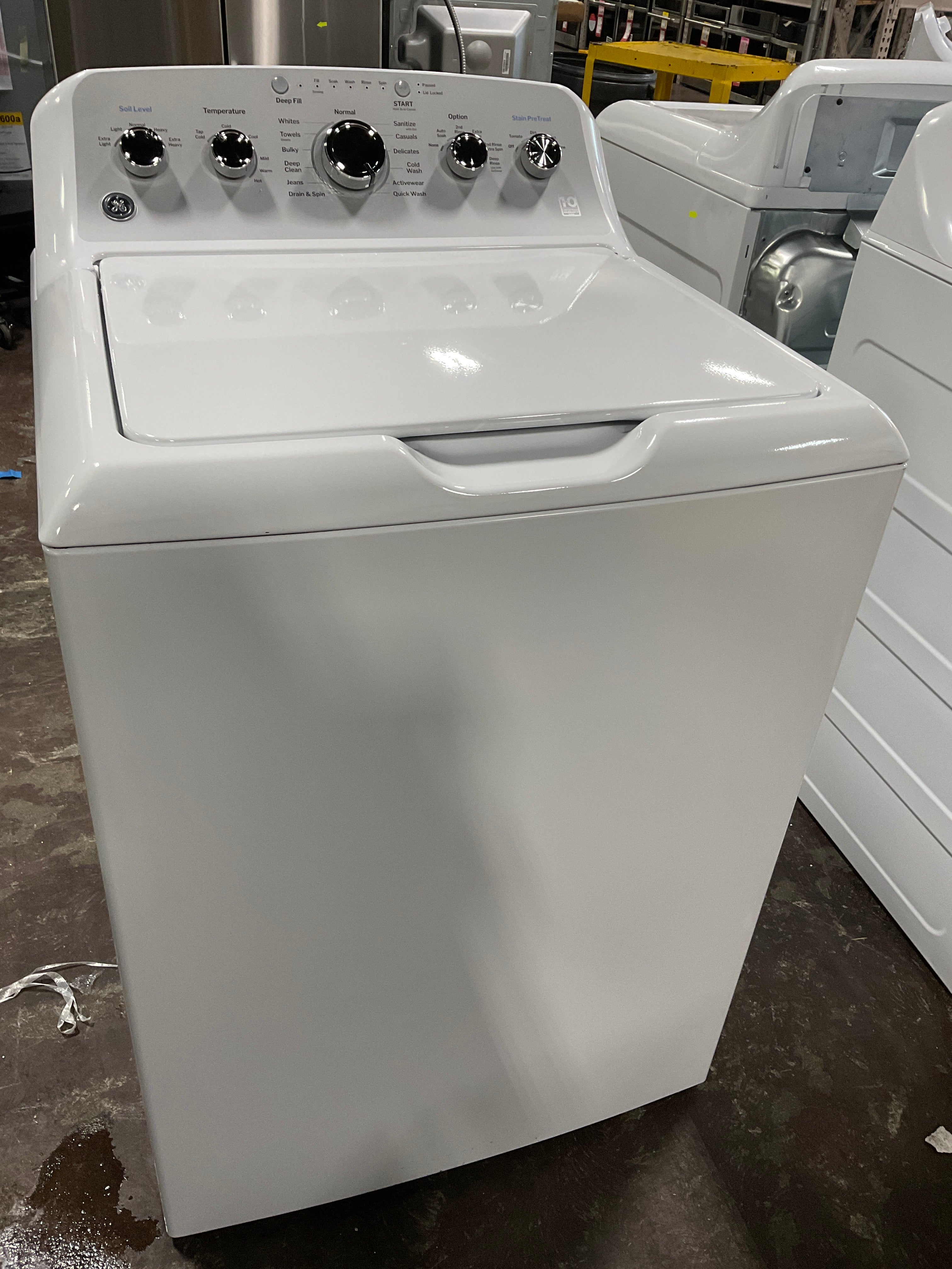 GE GE® ENERGY STAR® 4.6 cu. ft. Capacity Washer with Stainless Steel Basket and Stain PreTreat - Image 13