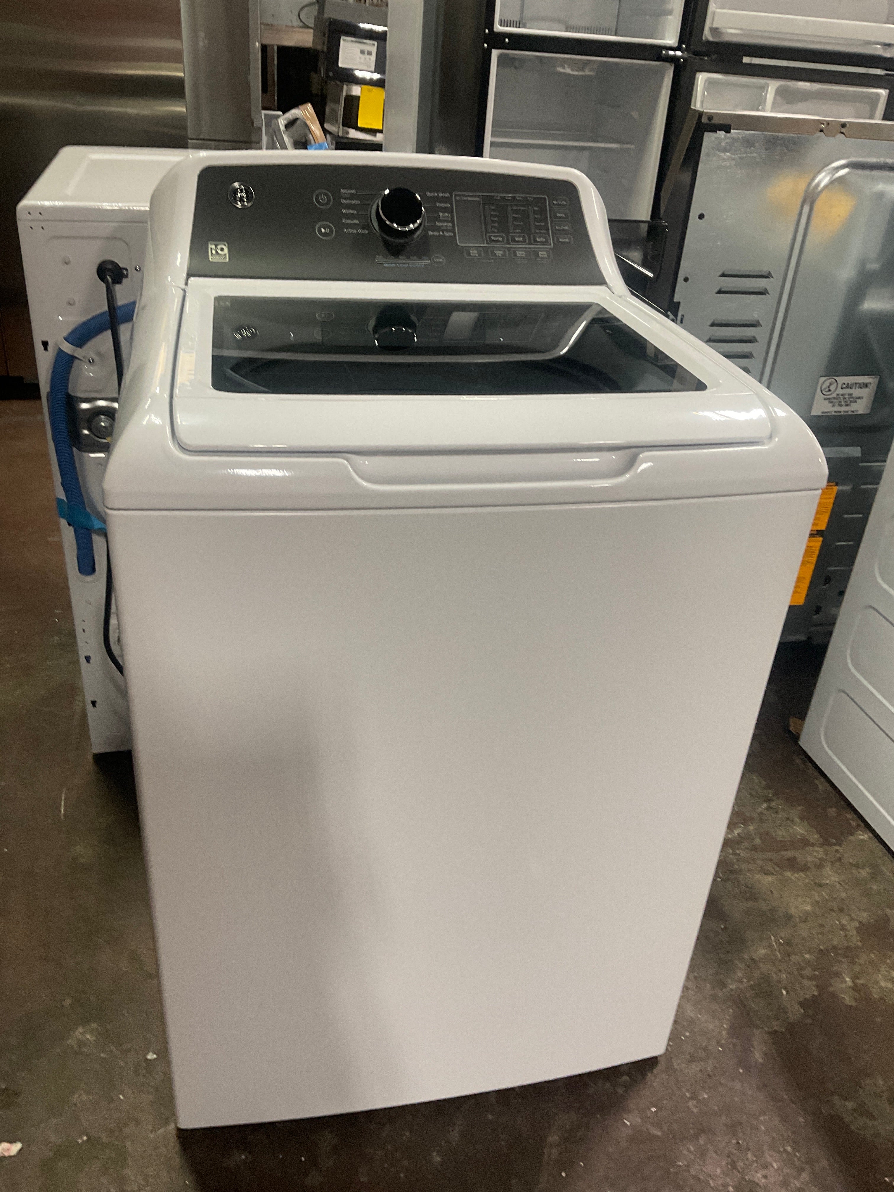 GE GE® 4.5 cu. ft. Capacity Washer with Water Level Control - Image 18