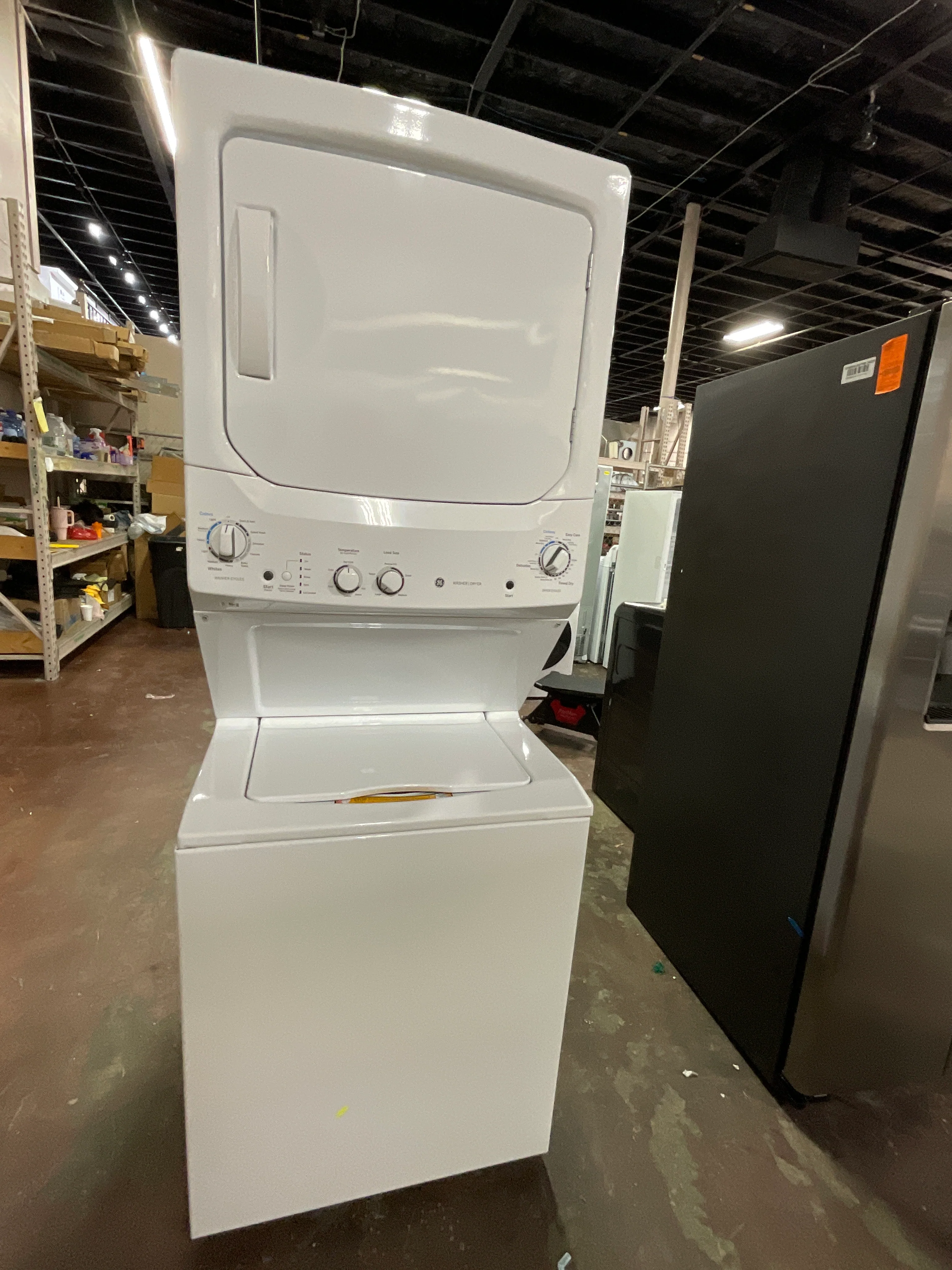 GE Unitized Spacemaker® 3.8 cu. ft. Capacity Washer with Stainless Steel Basket and 5.9 cu. ft. Capacity Electric Dryer - Image 14