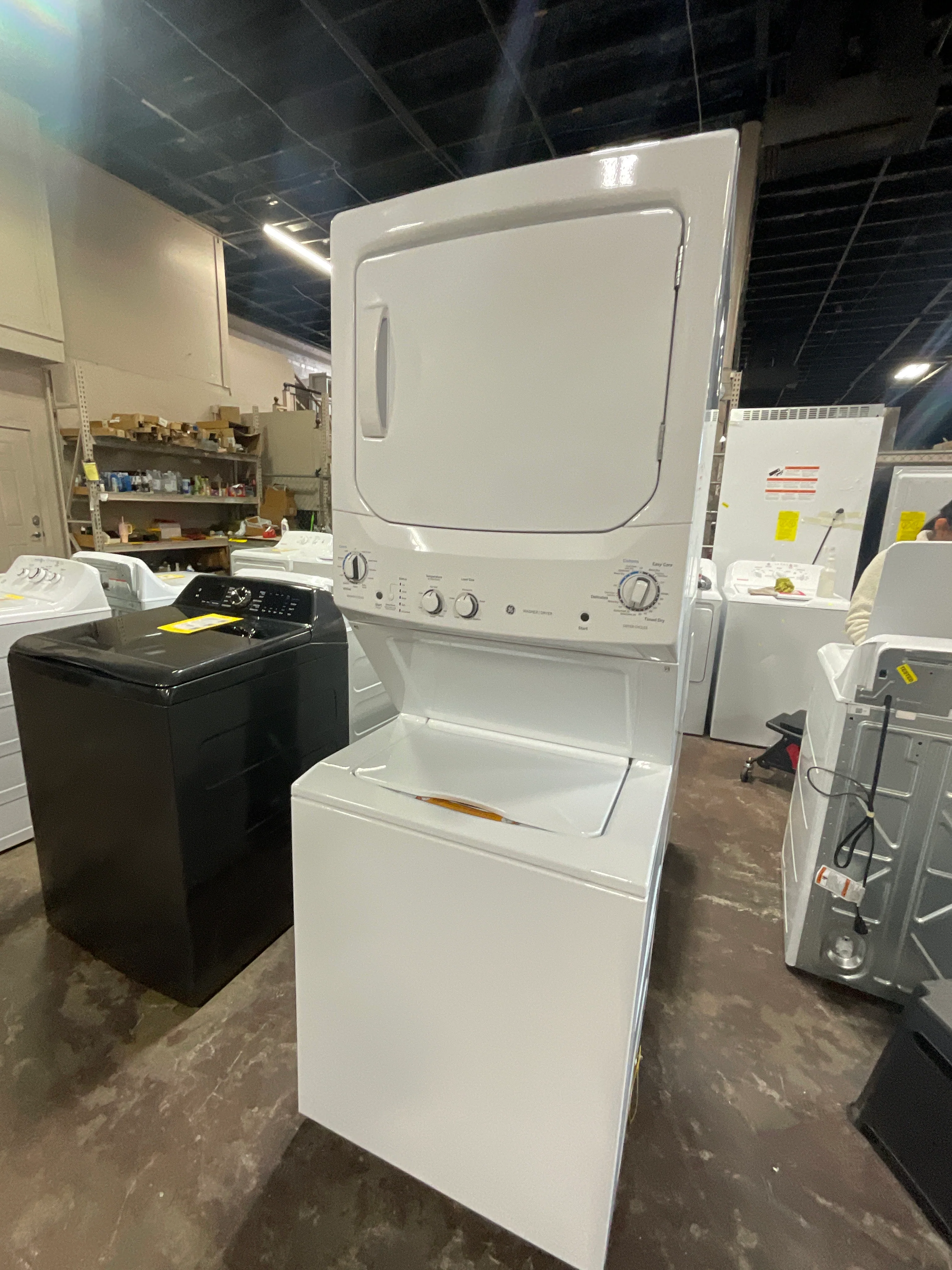 GE Unitized Spacemaker® 3.8 cu. ft. Capacity Washer with Stainless Steel Basket and 5.9 cu. ft. Capacity Electric Dryer - Image 7