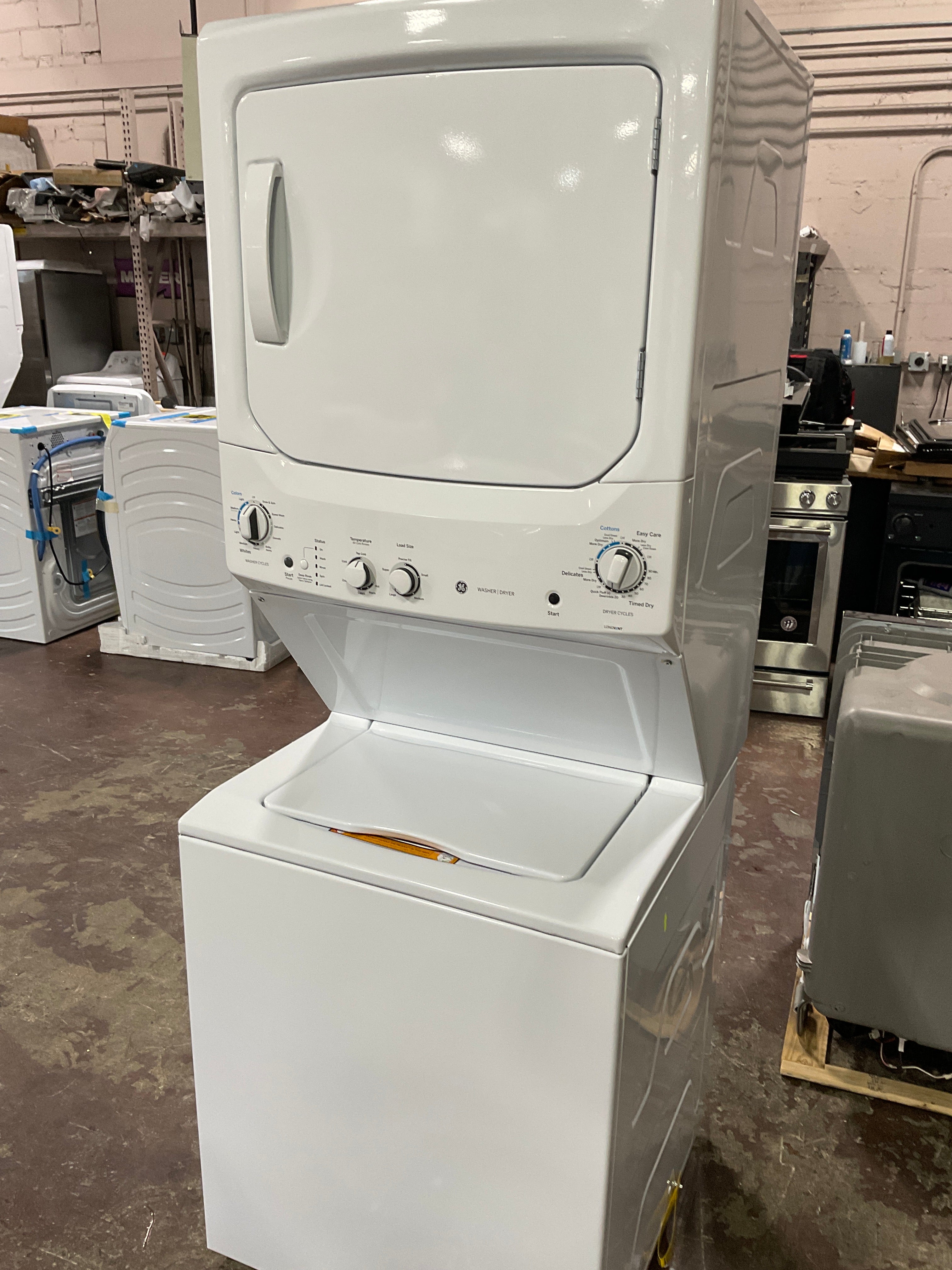 GE Unitized Spacemaker® 3.8 cu. ft. Capacity Washer with Stainless Steel Basket and 5.9 cu. ft. Capacity Long Vent Electric Dryer - Image 8