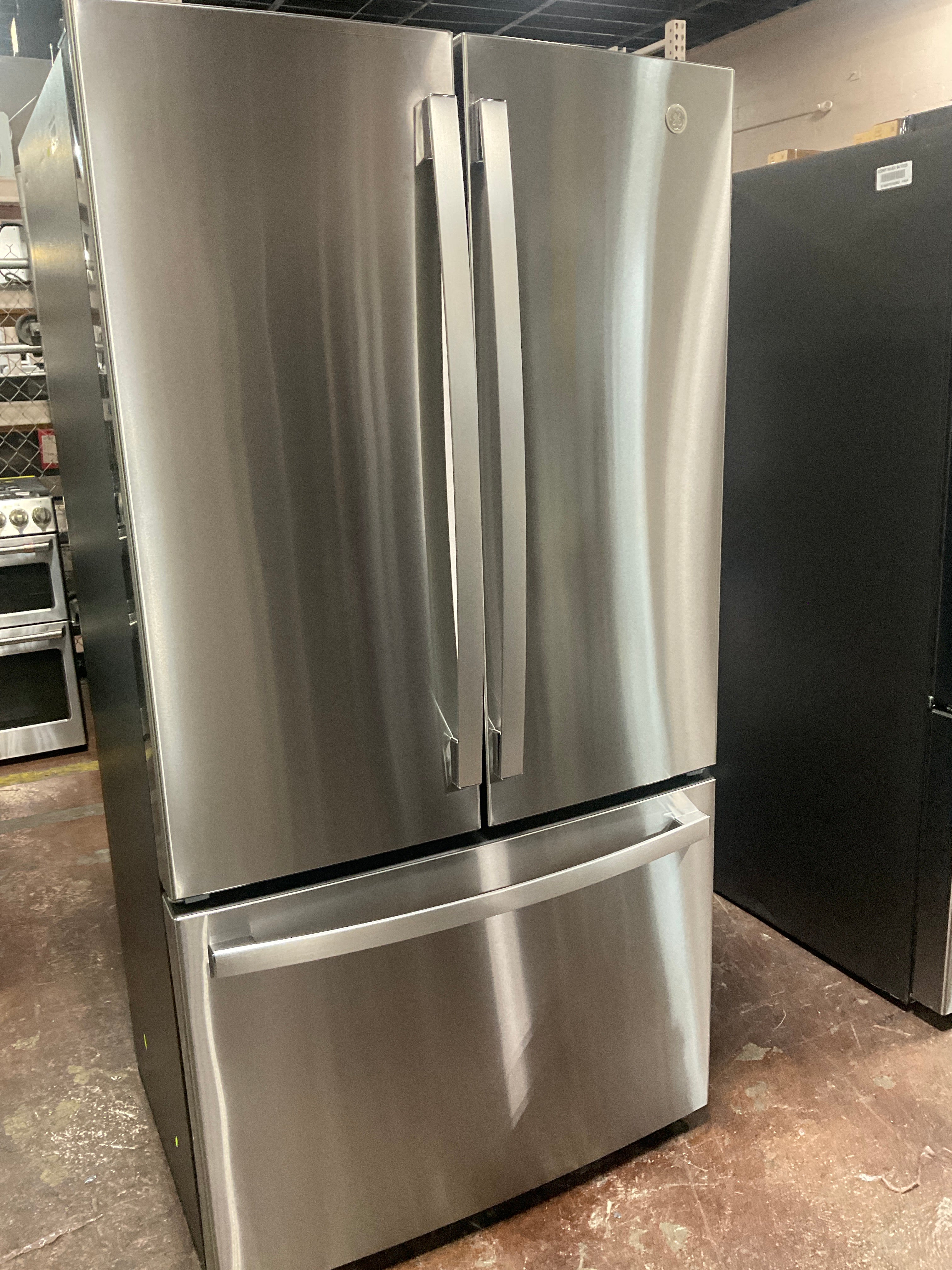 GE GE® ENERGY STAR® 21.9 Cu. Ft. Fingerprint Resistant Counter-Depth French-Door Refrigerator - Image 12