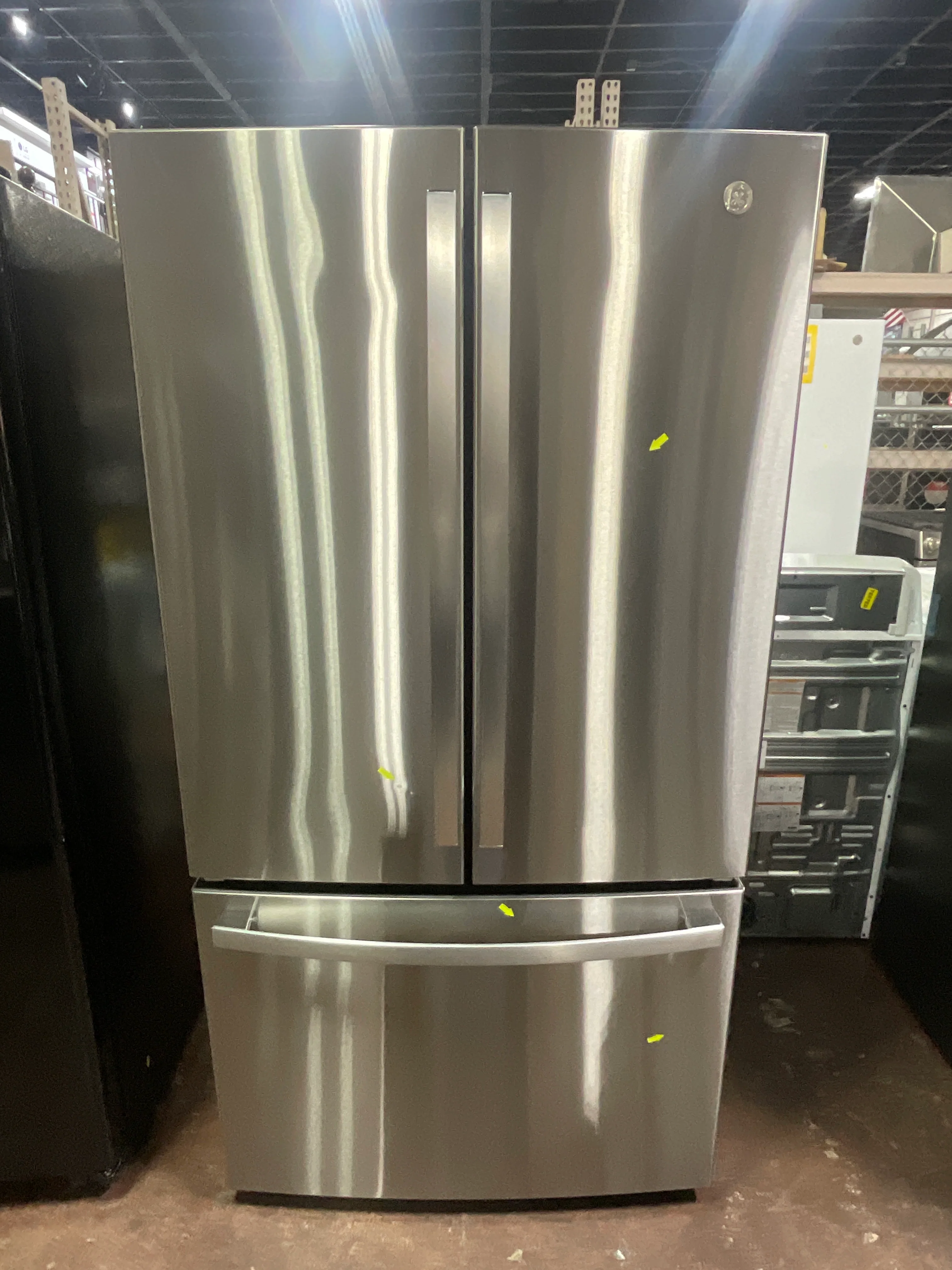 GE GE® ENERGY STAR® 21.9 Cu. Ft. Fingerprint Resistant Counter-Depth French-Door Refrigerator - Image 8