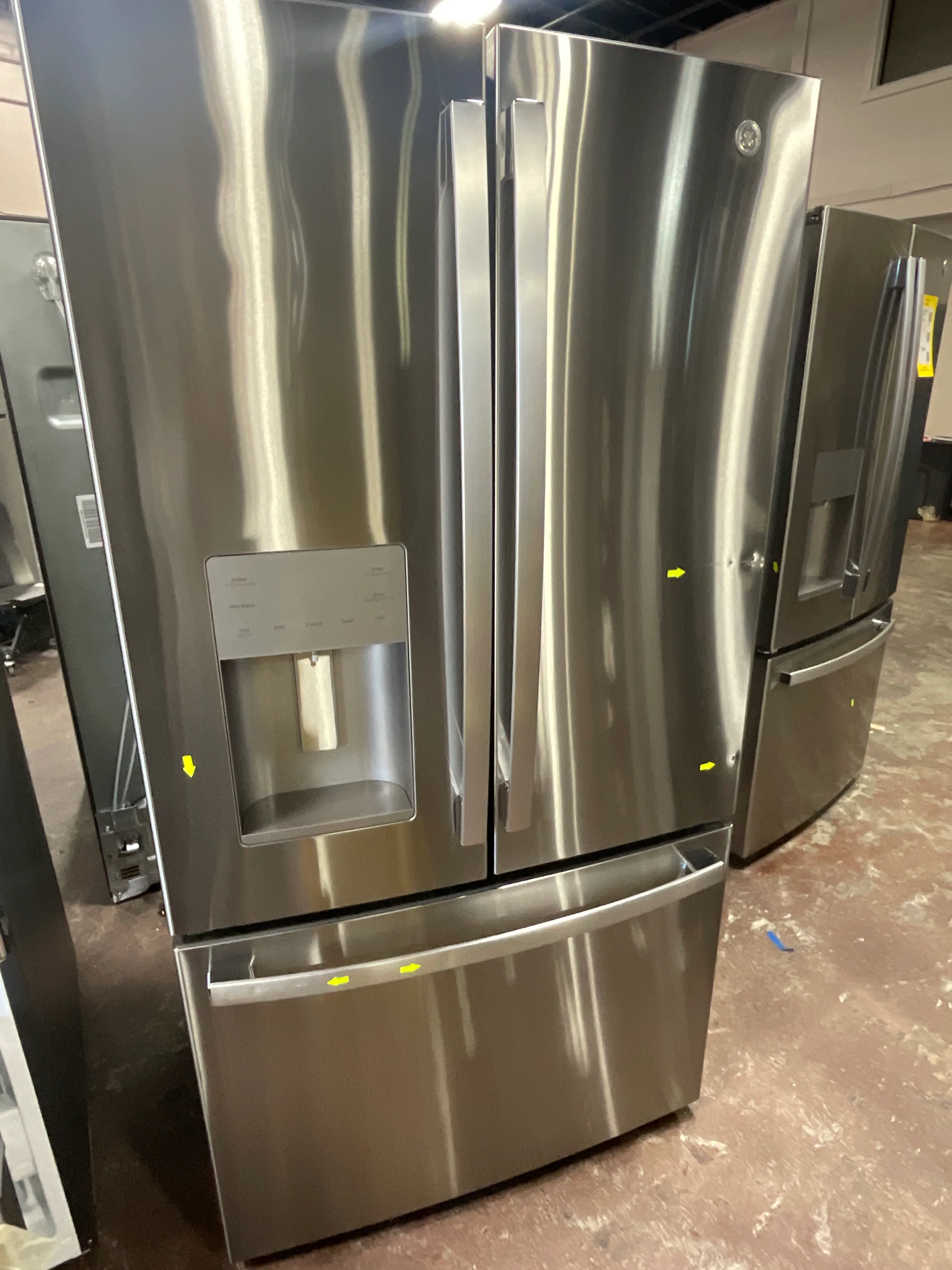 GE GE® ENERGY STAR® 20.6 Cu. Ft. Fingerprint Resistant Counter-Depth French-Door Refrigerator - Image 7