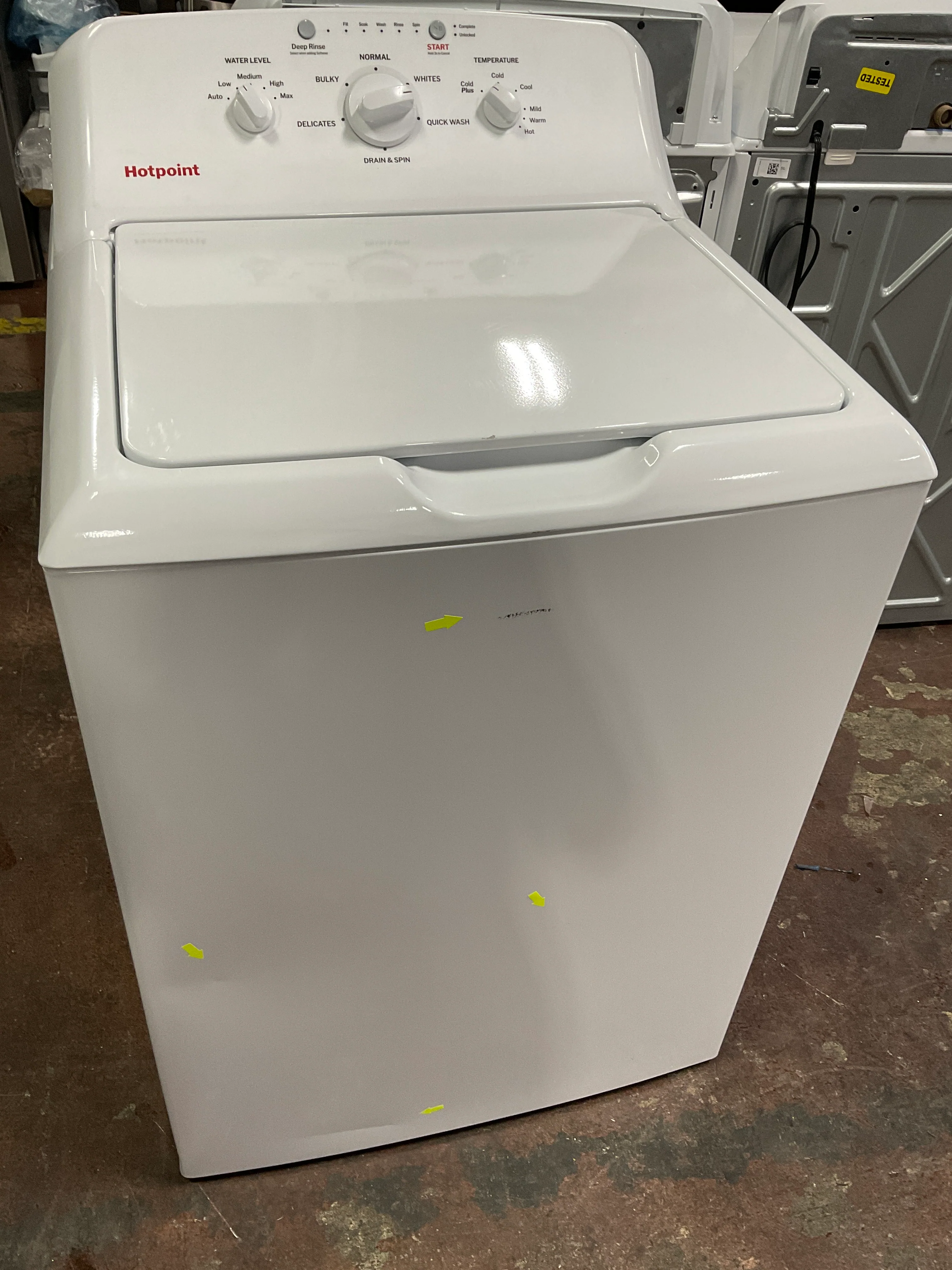 Hotpoint® 4.0 cu. ft. Capacity Washer with Stainless Steel Basket,Cold Plus and Water Level Control - Image 12