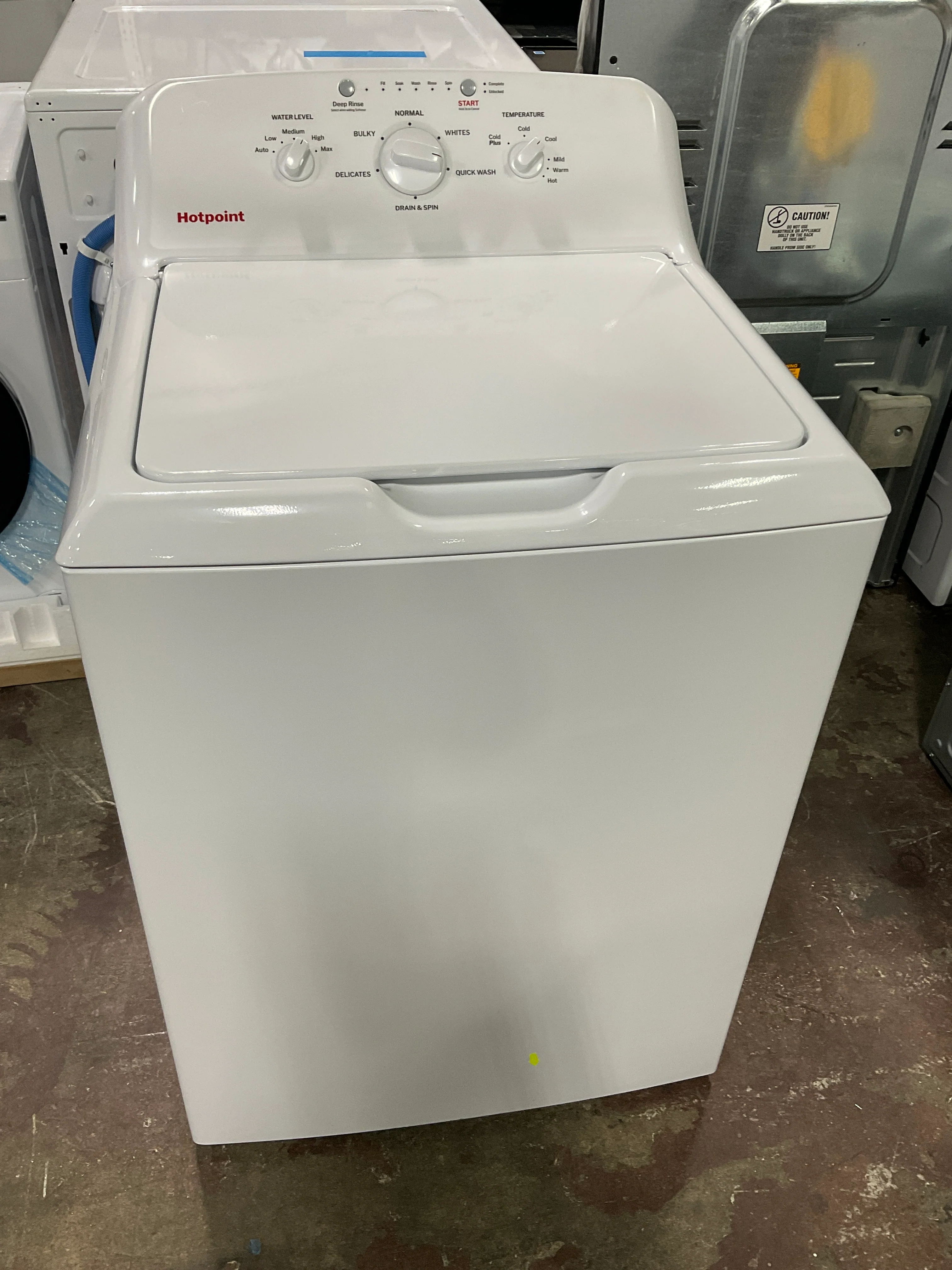 Hotpoint® 4.0 cu. ft. Capacity Washer with Stainless Steel Basket,Cold Plus and Water Level Control - Image 19