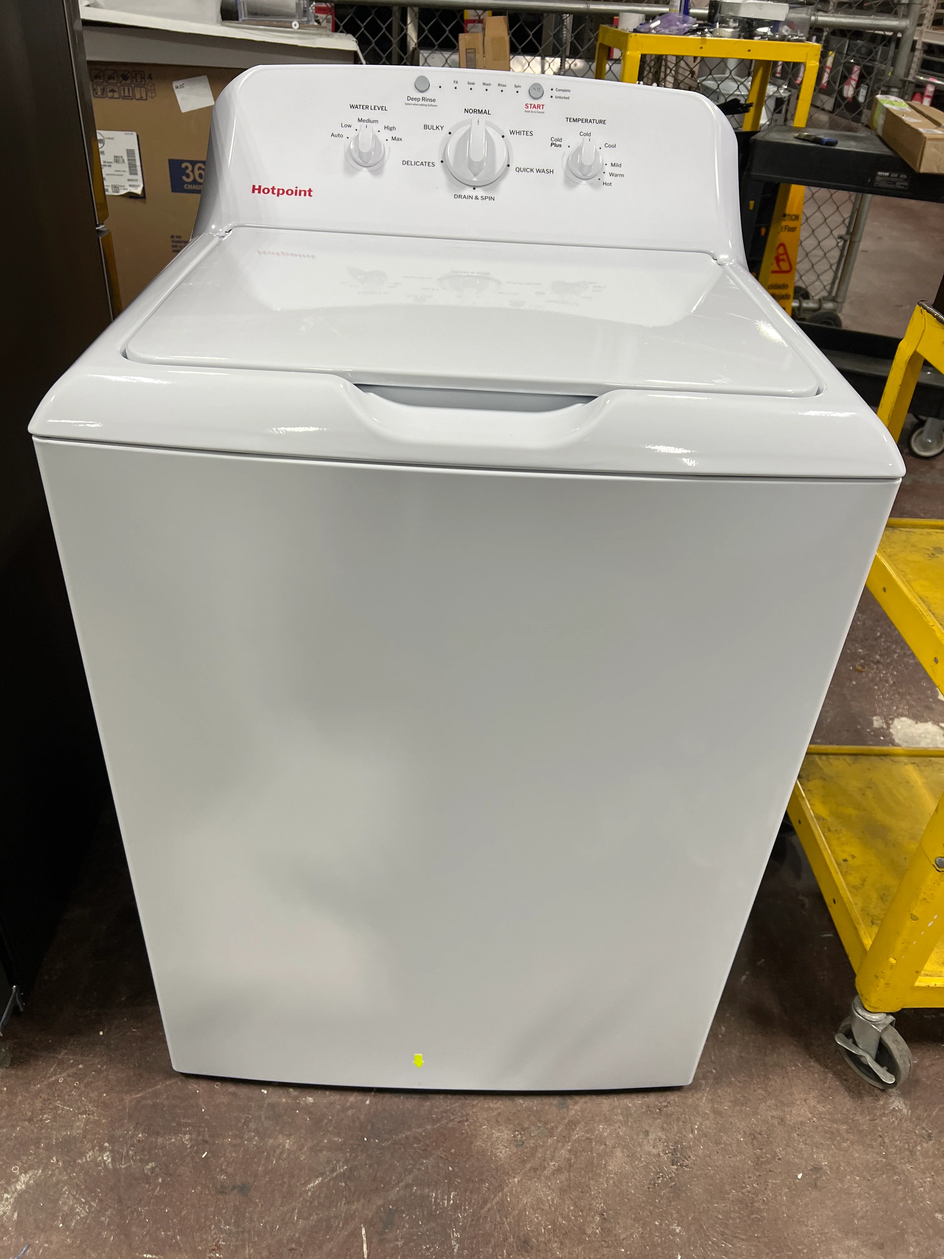 Hotpoint® 4.0 cu. ft. Capacity Washer with Stainless Steel Basket,Cold Plus and Water Level Control - Image 21