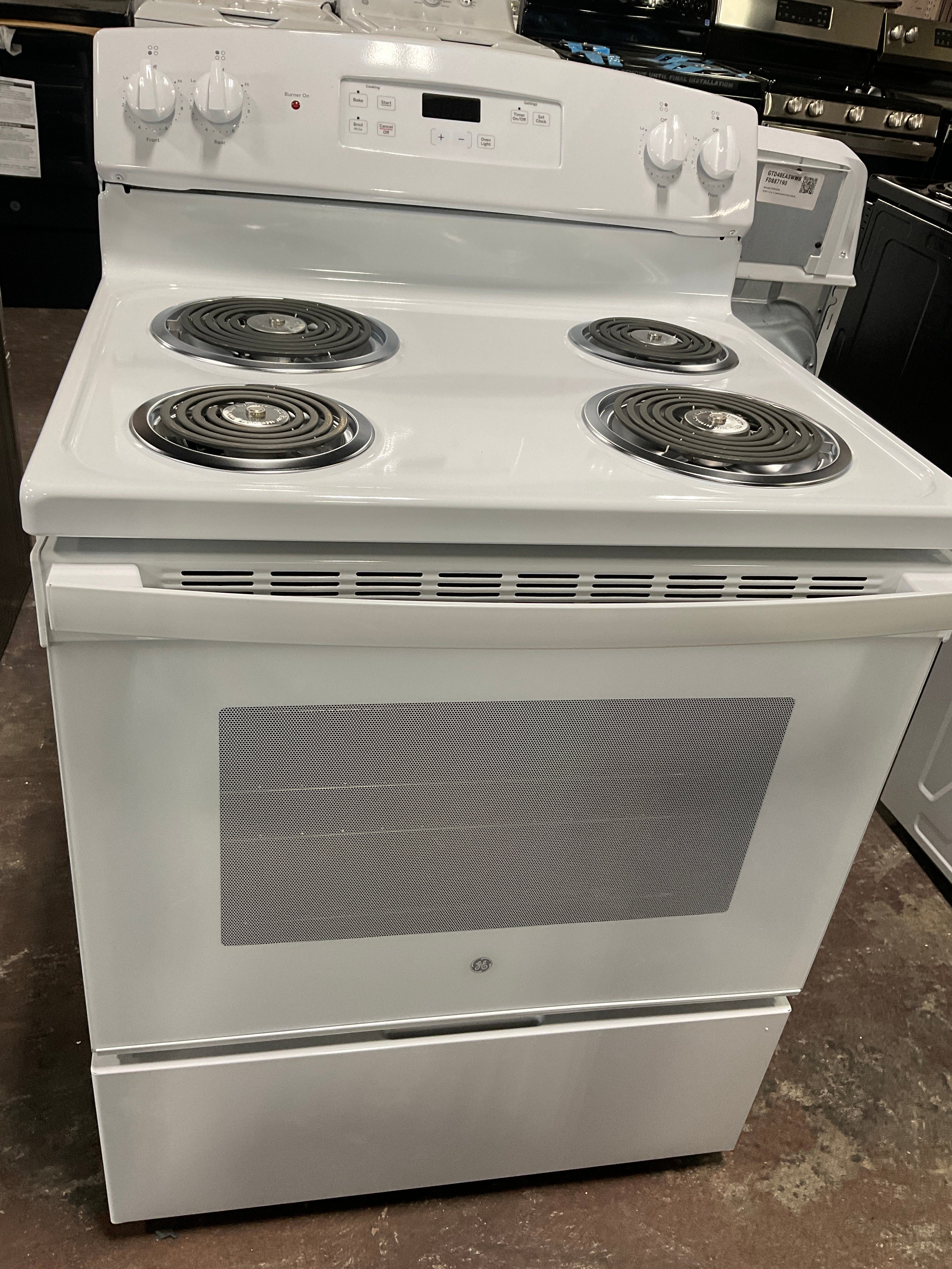 GE GE® ENERGY STAR® 30" Free-Standing Electric Range - Image 6