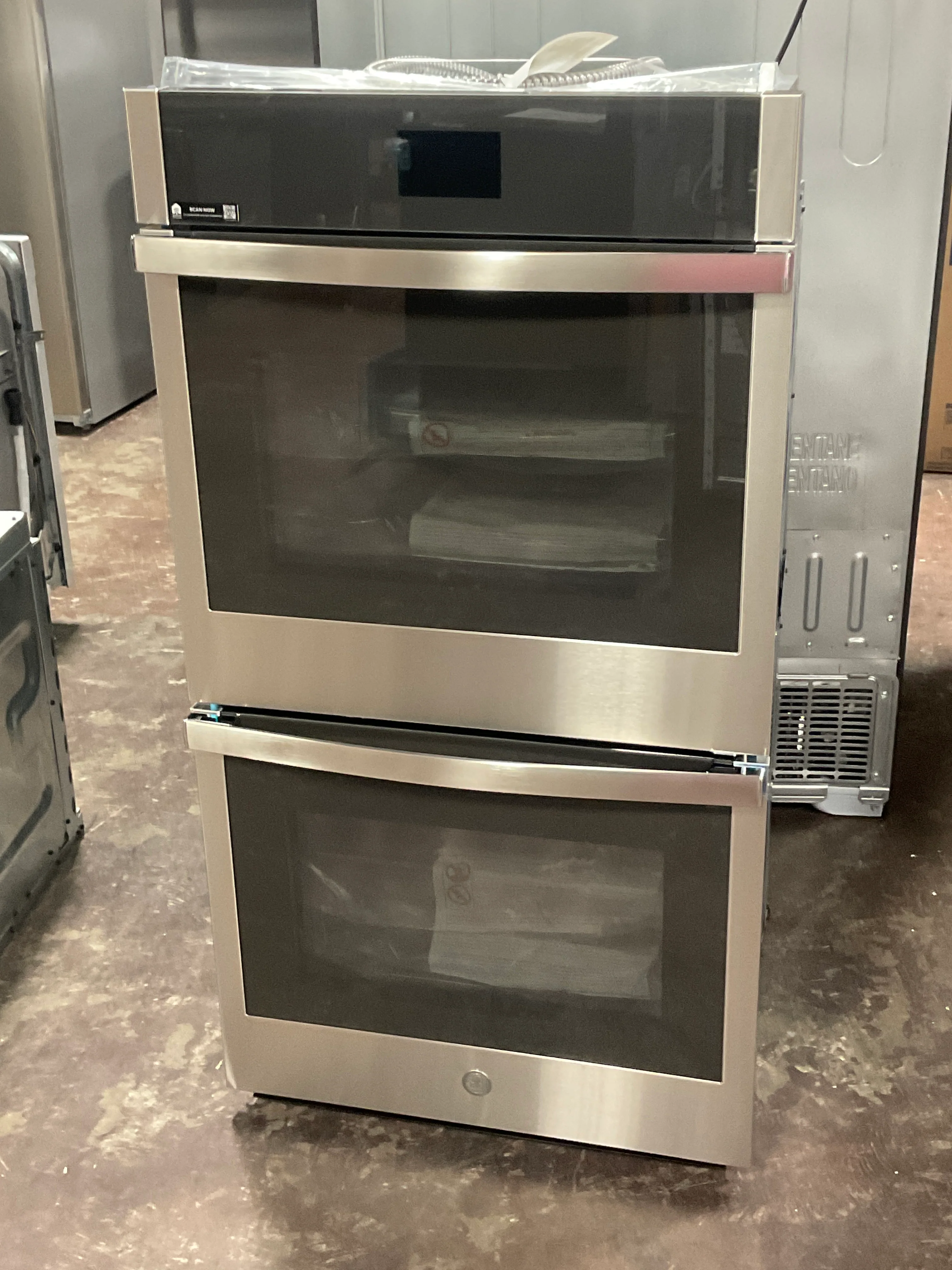 GE® 27" Smart Built-In Convection Double Wall Oven with No Preheat Air Fry - Image 6