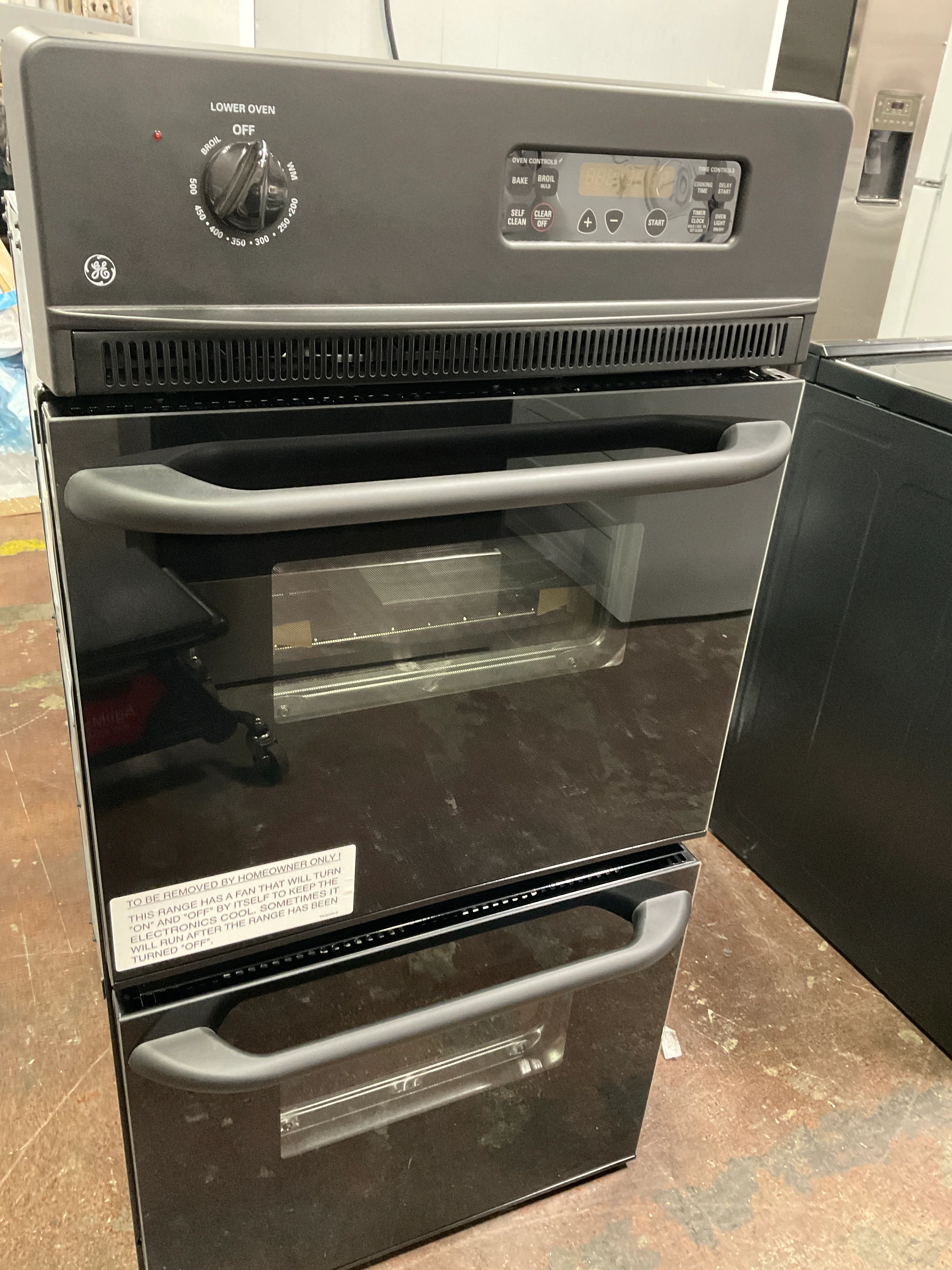 GE® 24" Double Wall Oven - Image 5