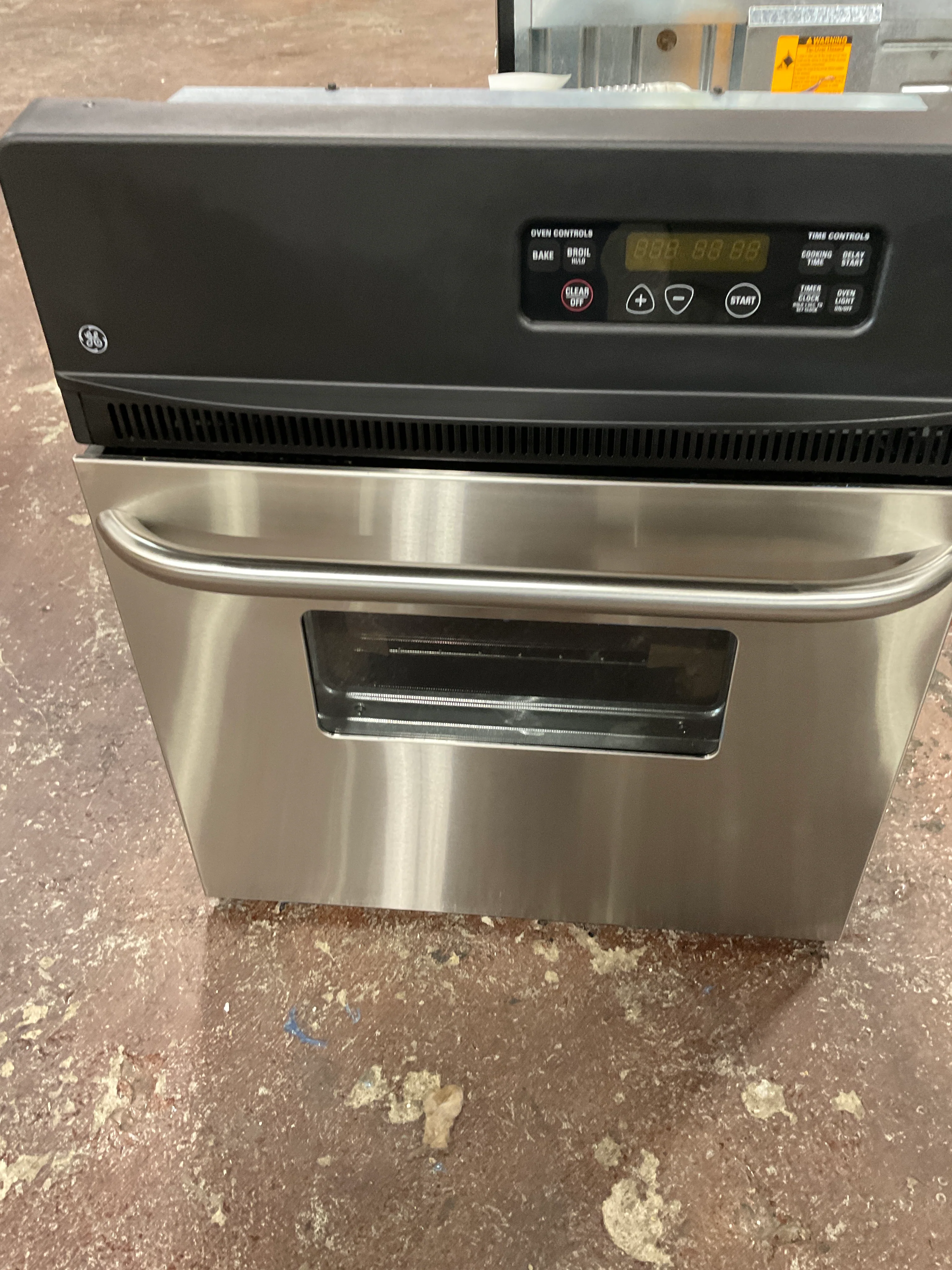 GE GE® 24" Electric Single Standard Clean Wall Oven - Image 6