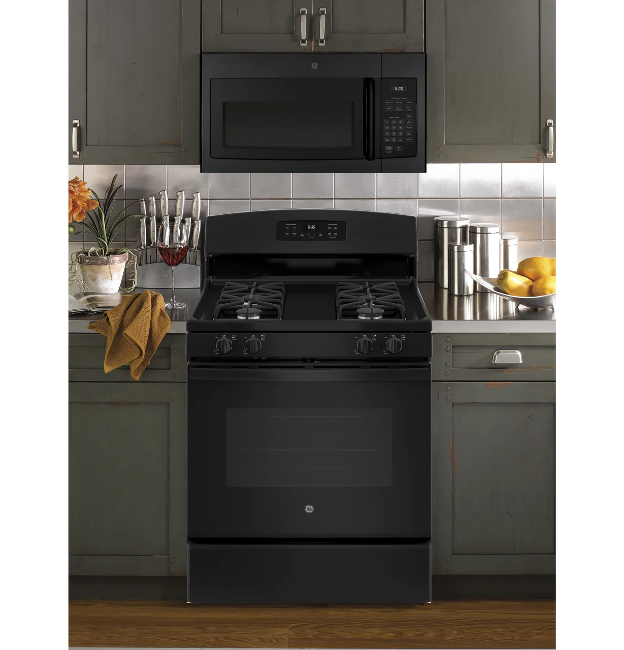 GE® 1.6 Cu. Ft. Over-the-Range Microwave Oven - Image 4