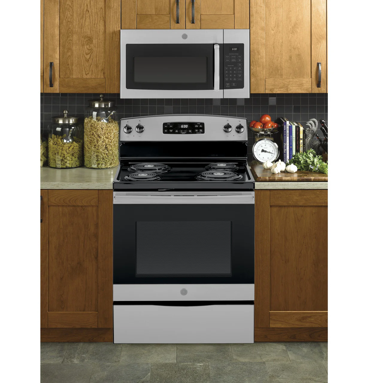 GE® 1.6 Cu. Ft. Over-the-Range Microwave Oven - Image 4