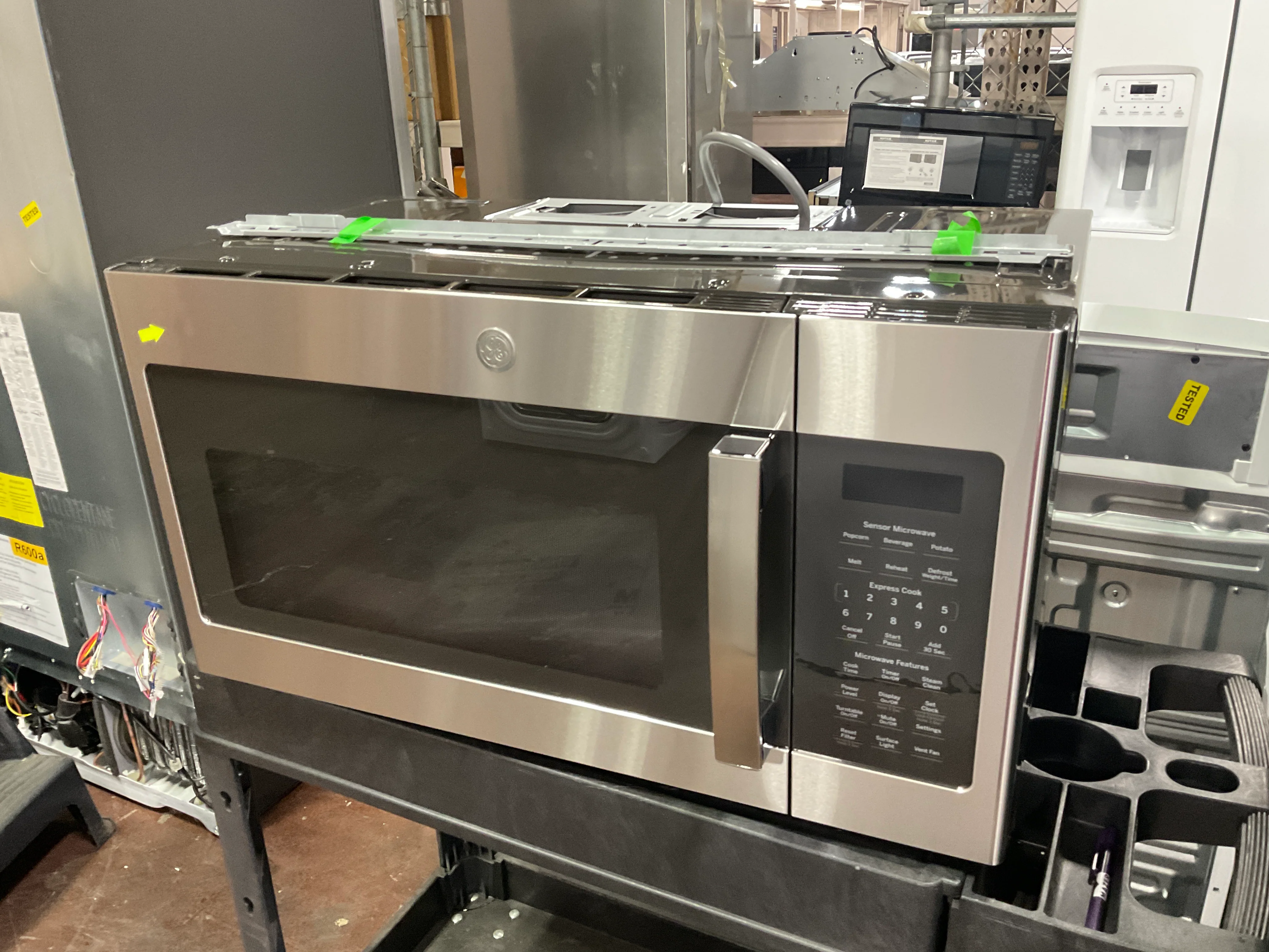 GE® 1.9 Cu. Ft. Over-the-Range Sensor Microwave Oven - Image 8