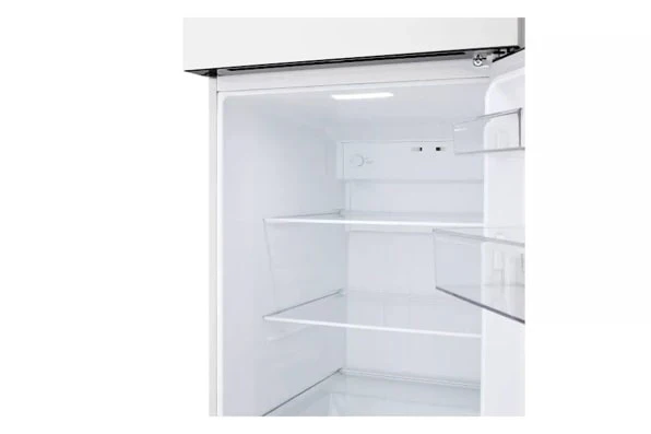 LG 18 cu. ft. Garage Ready Top Freezer refrigerator - Image 10