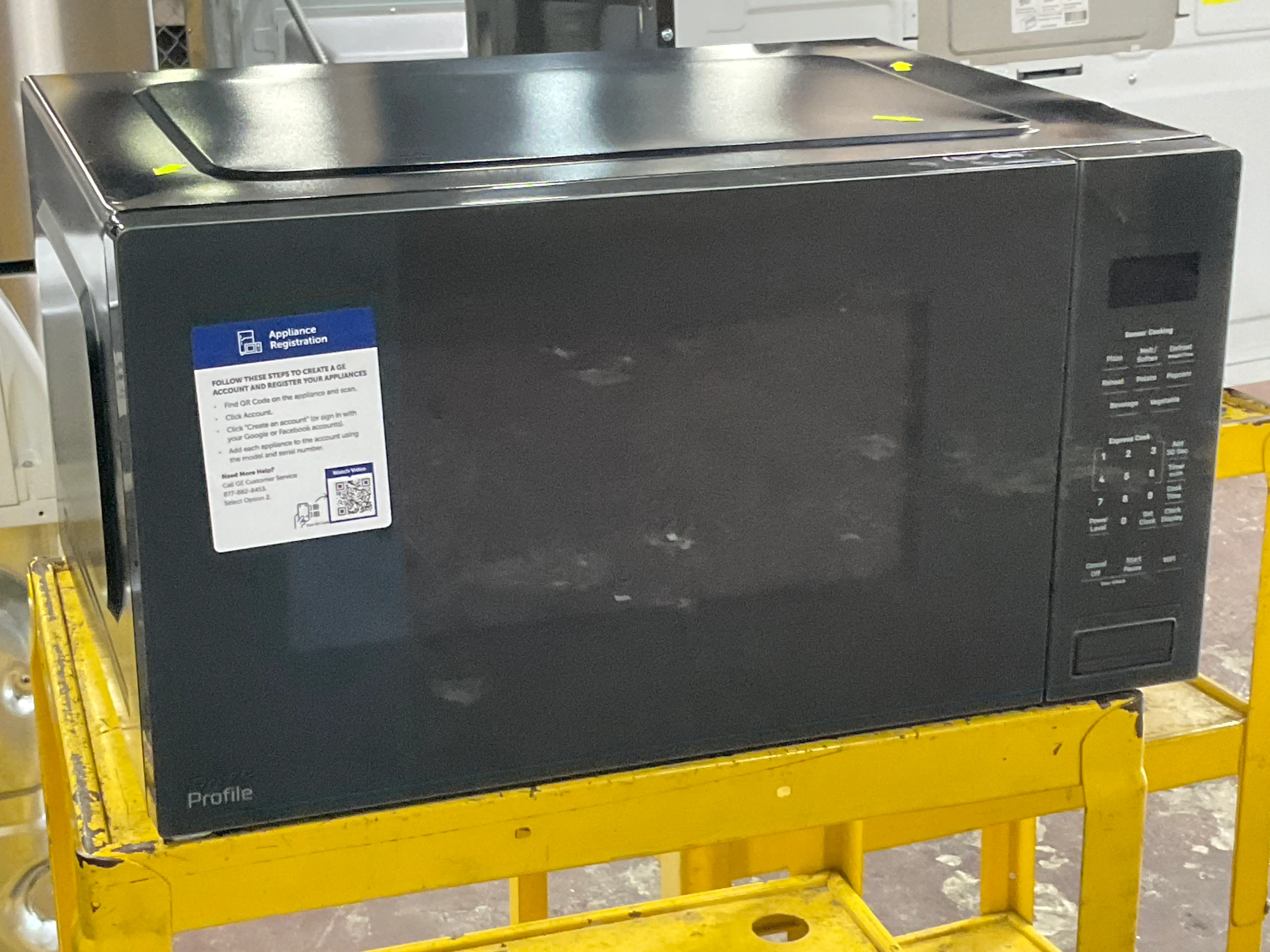 GE Profile™ 2.2 Cu. Ft. Built-In Sensor Microwave Oven - Image 6