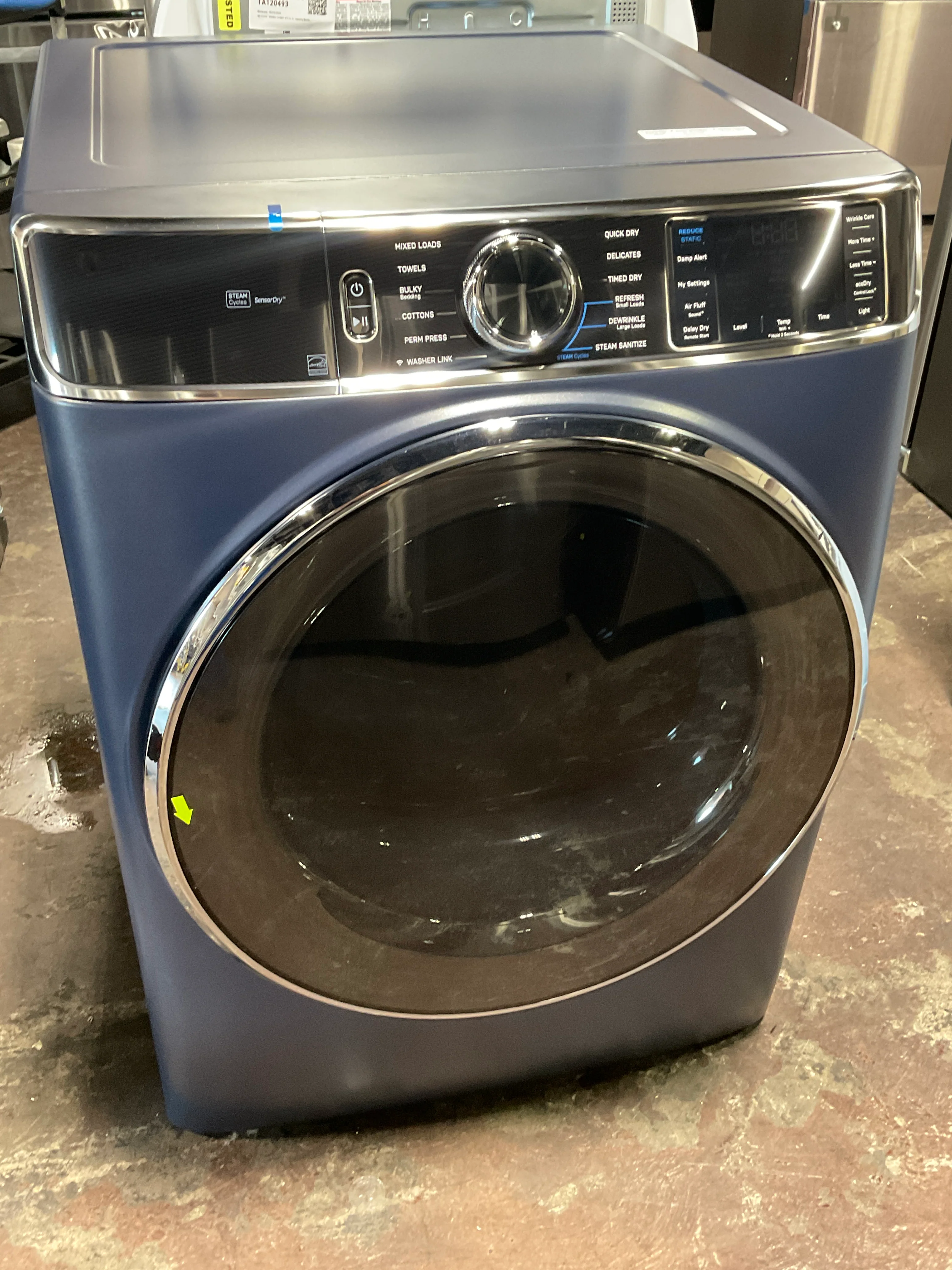GE Profile™ 7.8 cu. ft. Capacity Smart Front Load Gas Dryer with Steam and Sanitize Cycle - Image 7