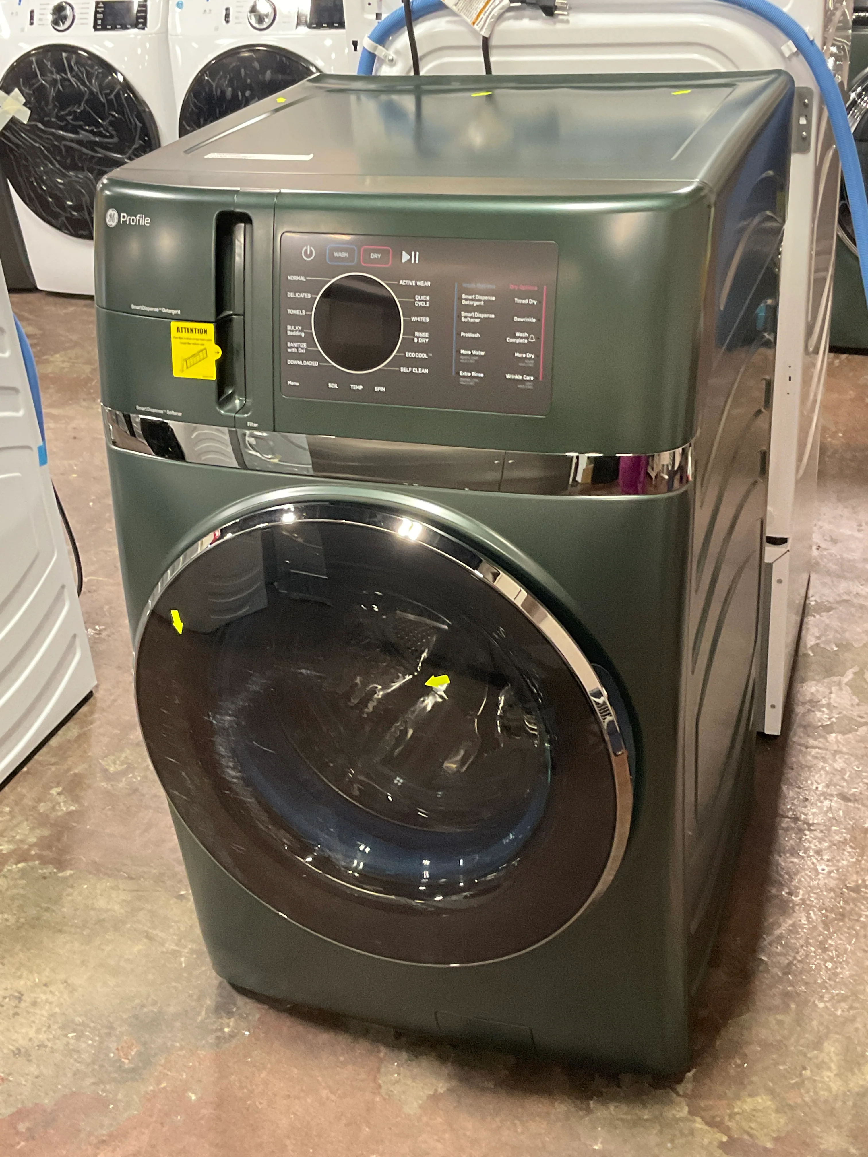 GE Profile™ ENERGY STAR® 4.8 cu. ft. Capacity UltraFast Combo with Ventless Inverter Heat Pump Technology Washer/Dryer - Image 7