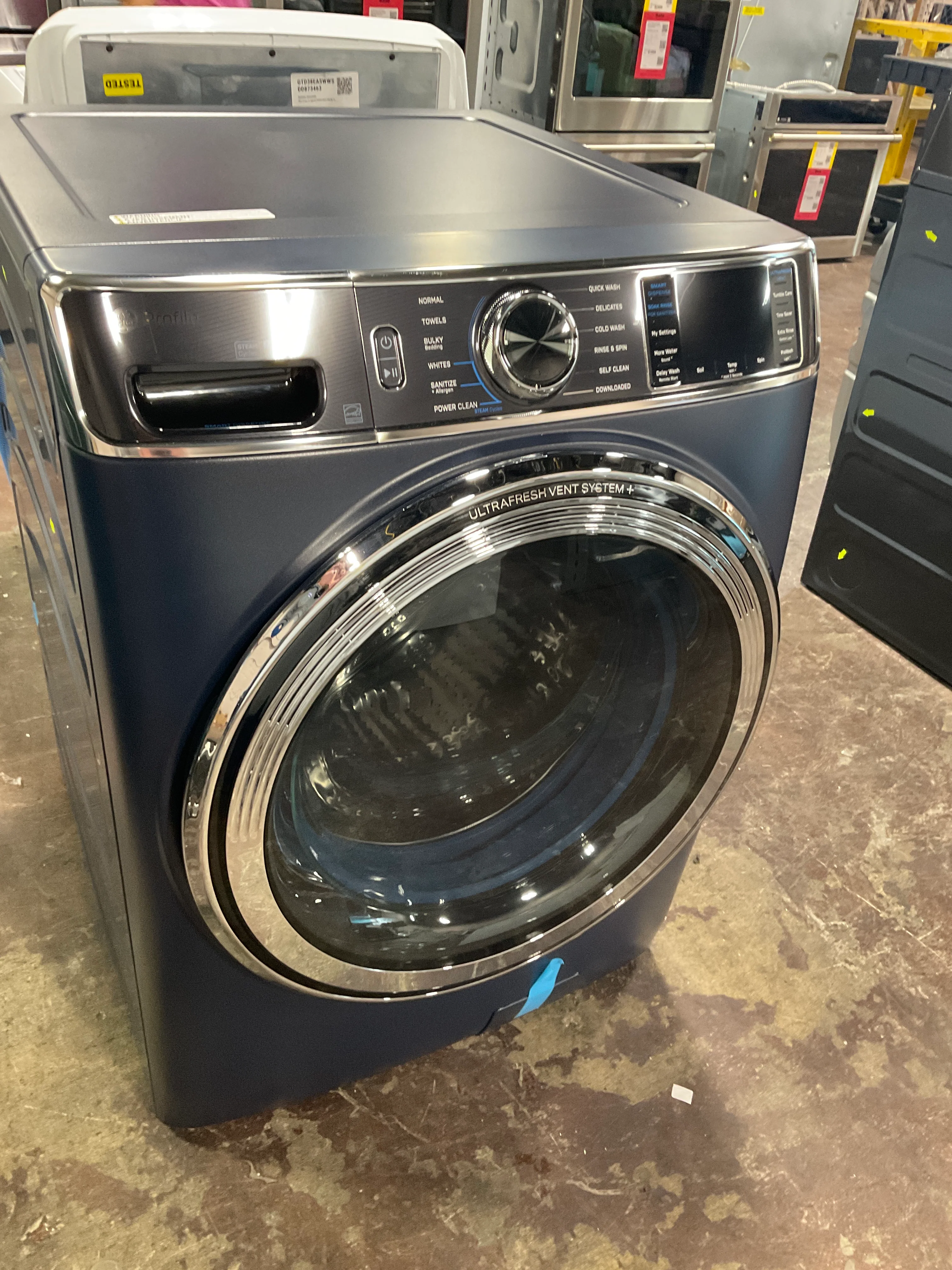 GE Profile™ 5.3 cu. ft. Capacity Smart Front Load ENERGY STAR® Washer with UltraFresh™ Vent System+ with OdorBlock™ - Image 10