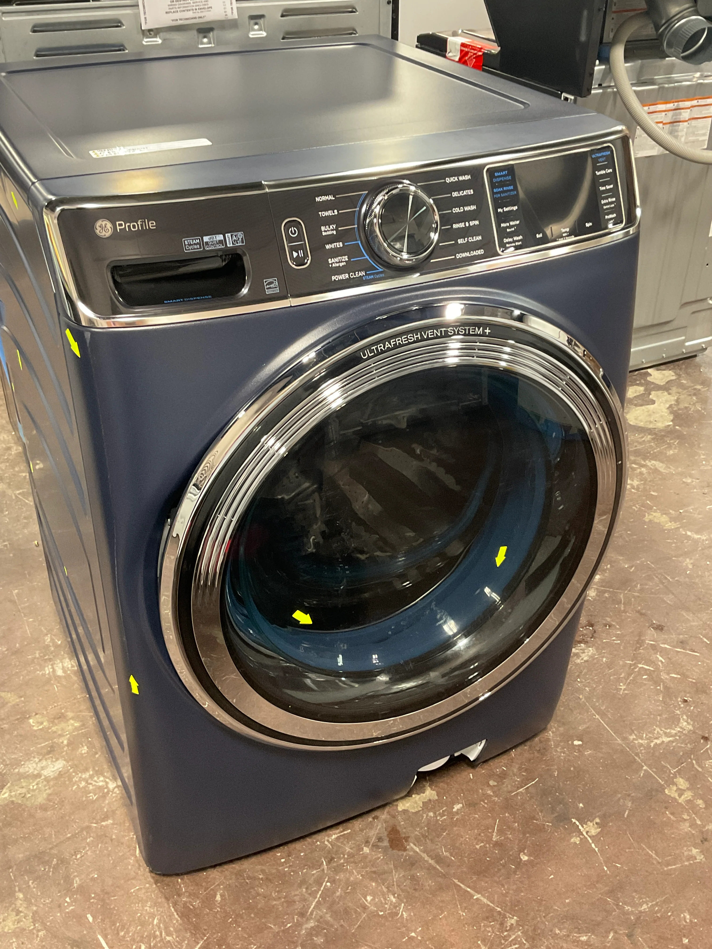 GE Profile™ 5.3 cu. ft. Capacity Smart Front Load ENERGY STAR® Washer with UltraFresh™ Vent System+ with OdorBlock™ - Image 11