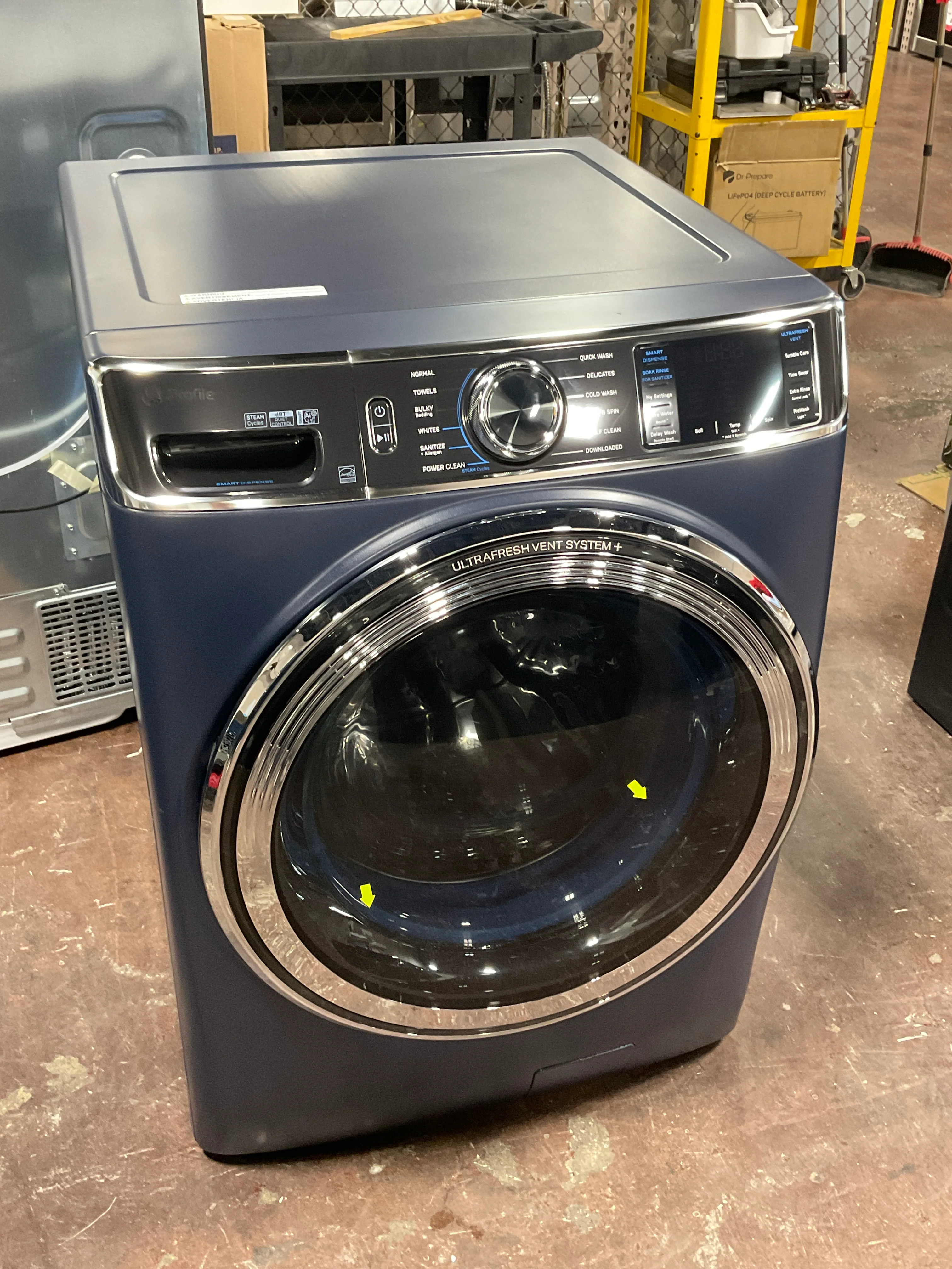 GE Profile™ 5.3 cu. ft. Capacity Smart Front Load ENERGY STAR® Washer with UltraFresh™ Vent System+ with OdorBlock™ - Image 13