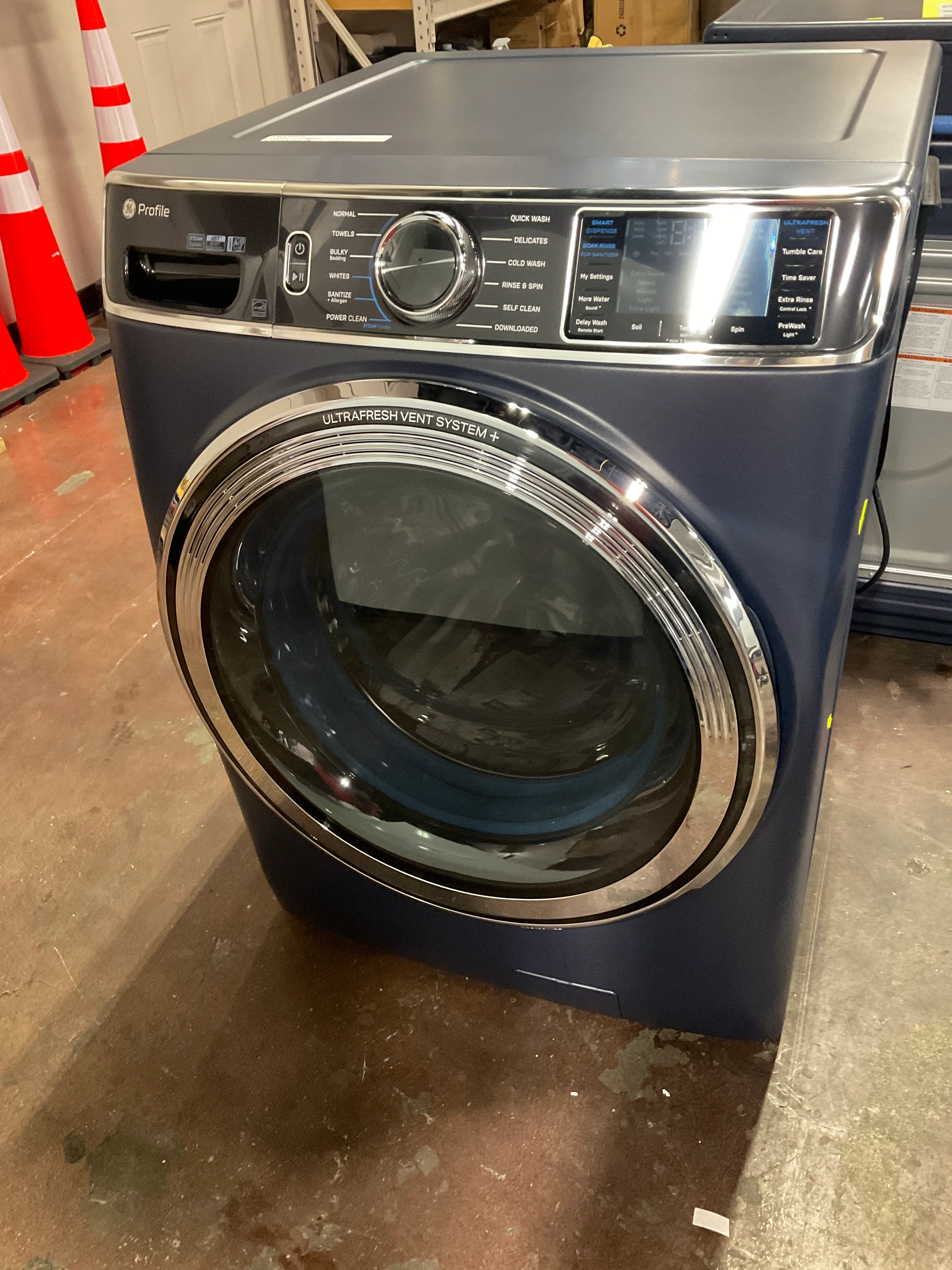 GE Profile™ 5.3 cu. ft. Capacity Smart Front Load ENERGY STAR® Washer with UltraFresh™ Vent System+ with OdorBlock™ - Image 15