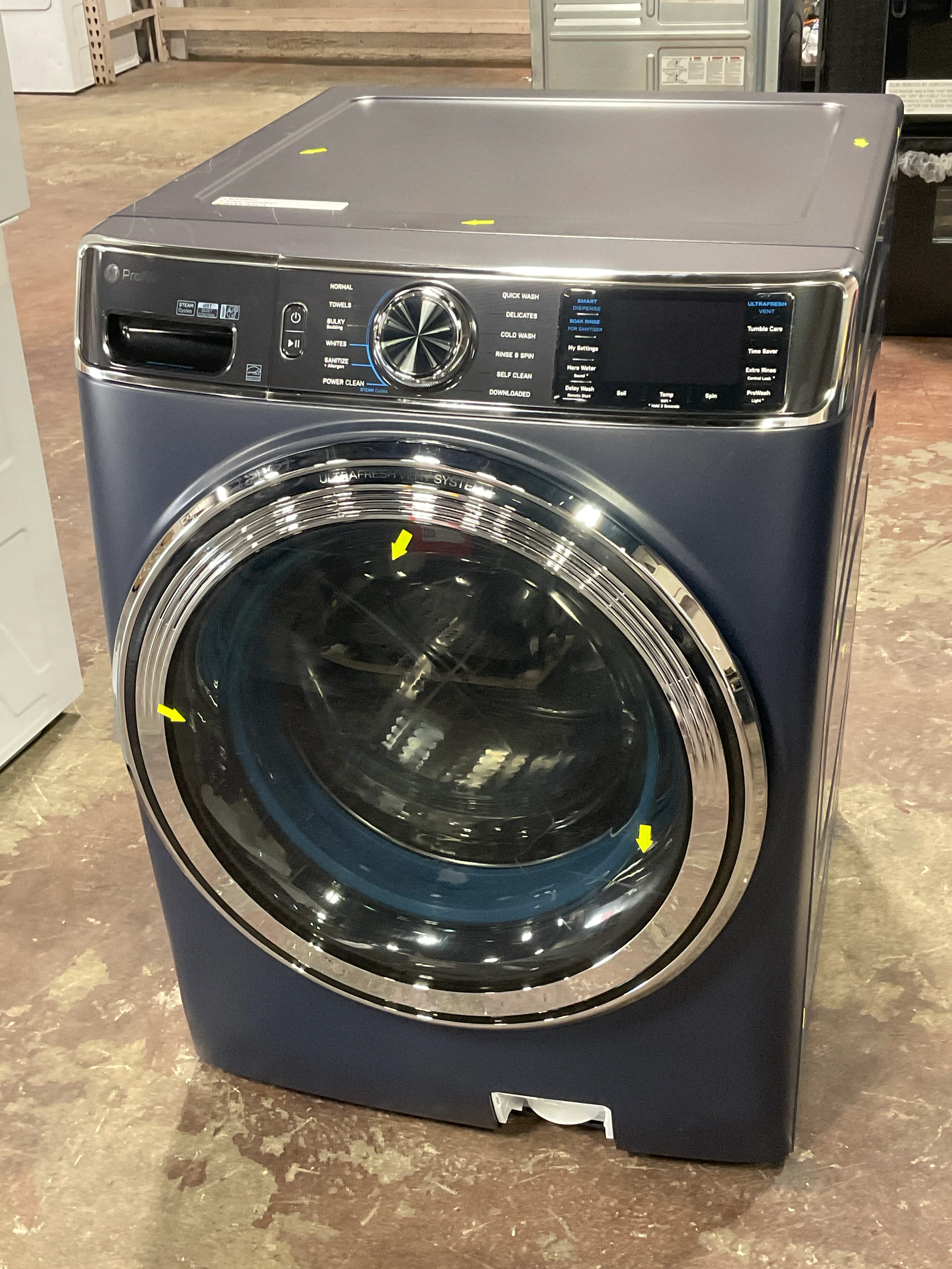 GE Profile™ 5.3 cu. ft. Capacity Smart Front Load ENERGY STAR® Washer with UltraFresh™ Vent System+ with OdorBlock™ - Image 7