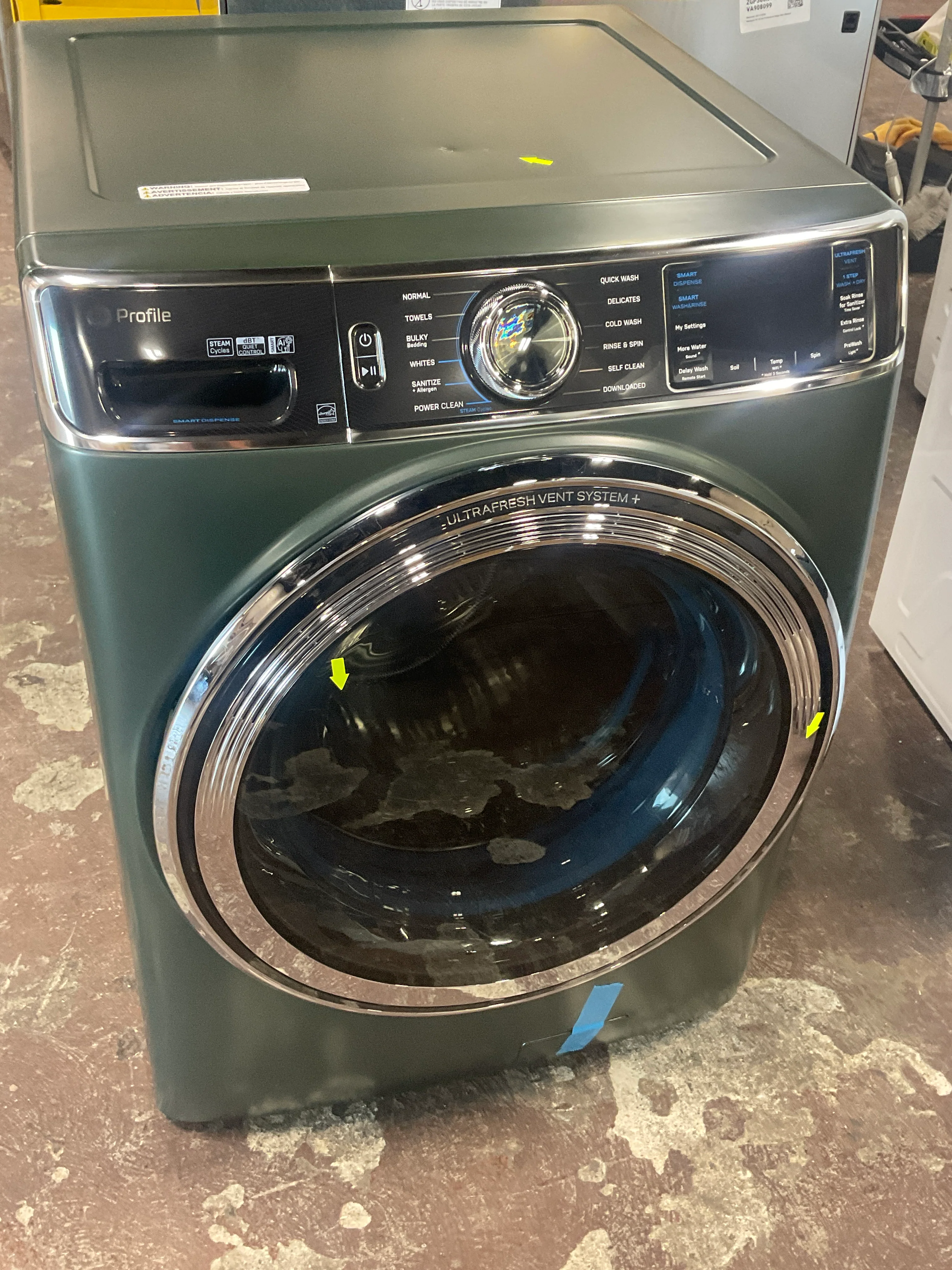 GE Profile™ 5.5 cu. ft. Capacity Smart Front Load ENERGY STAR® Steam Washer with UltraFresh Vent System+ and Smart Wash & Smart Rinse - Image 7