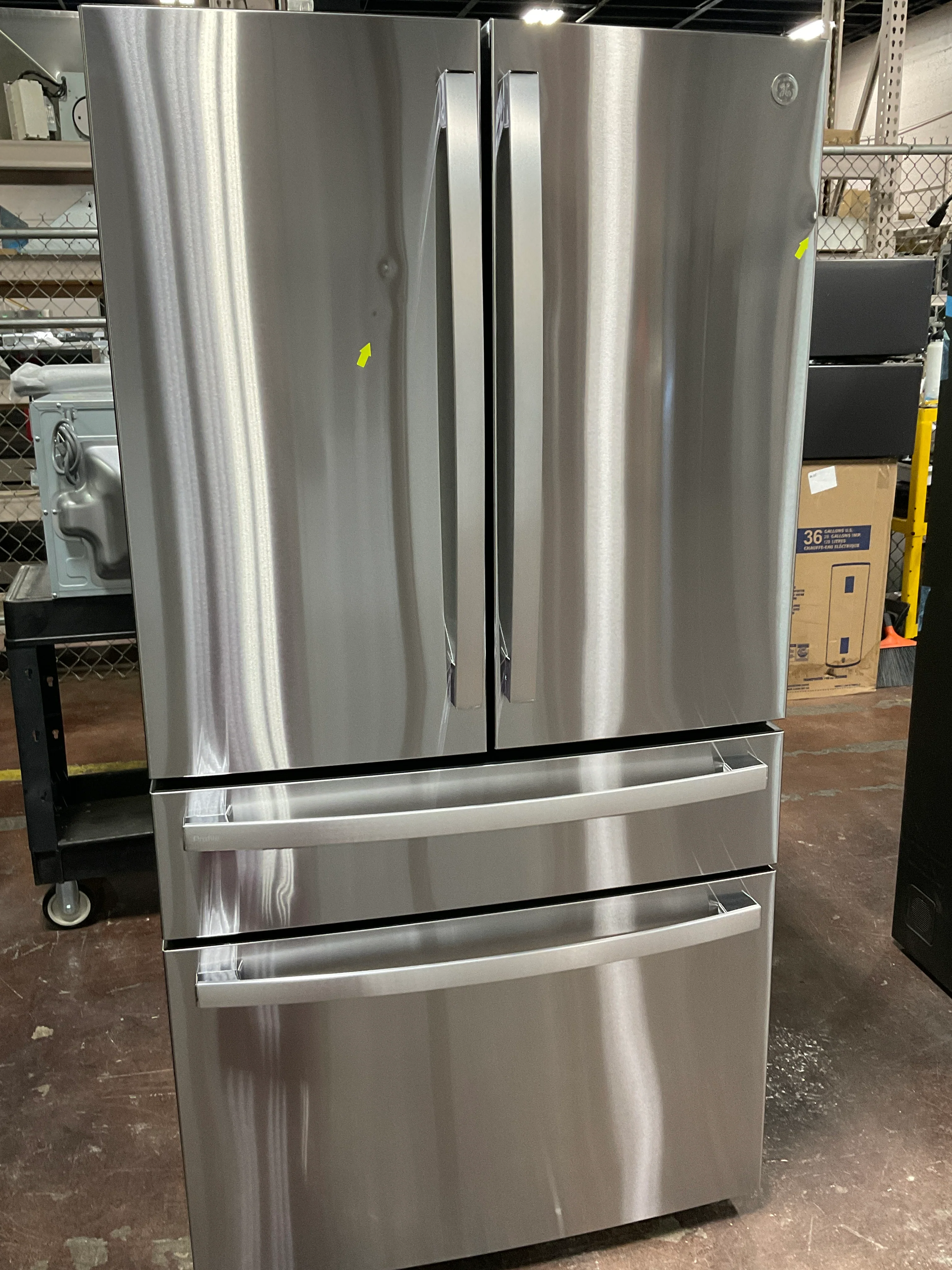 GE Profile™ ENERGY STAR® 28.7 Cu. Ft. Smart Fingerprint Resistant 4-Door French-Door Refrigerator With Dual-Dispense AutoFill Pitcher - Image 15