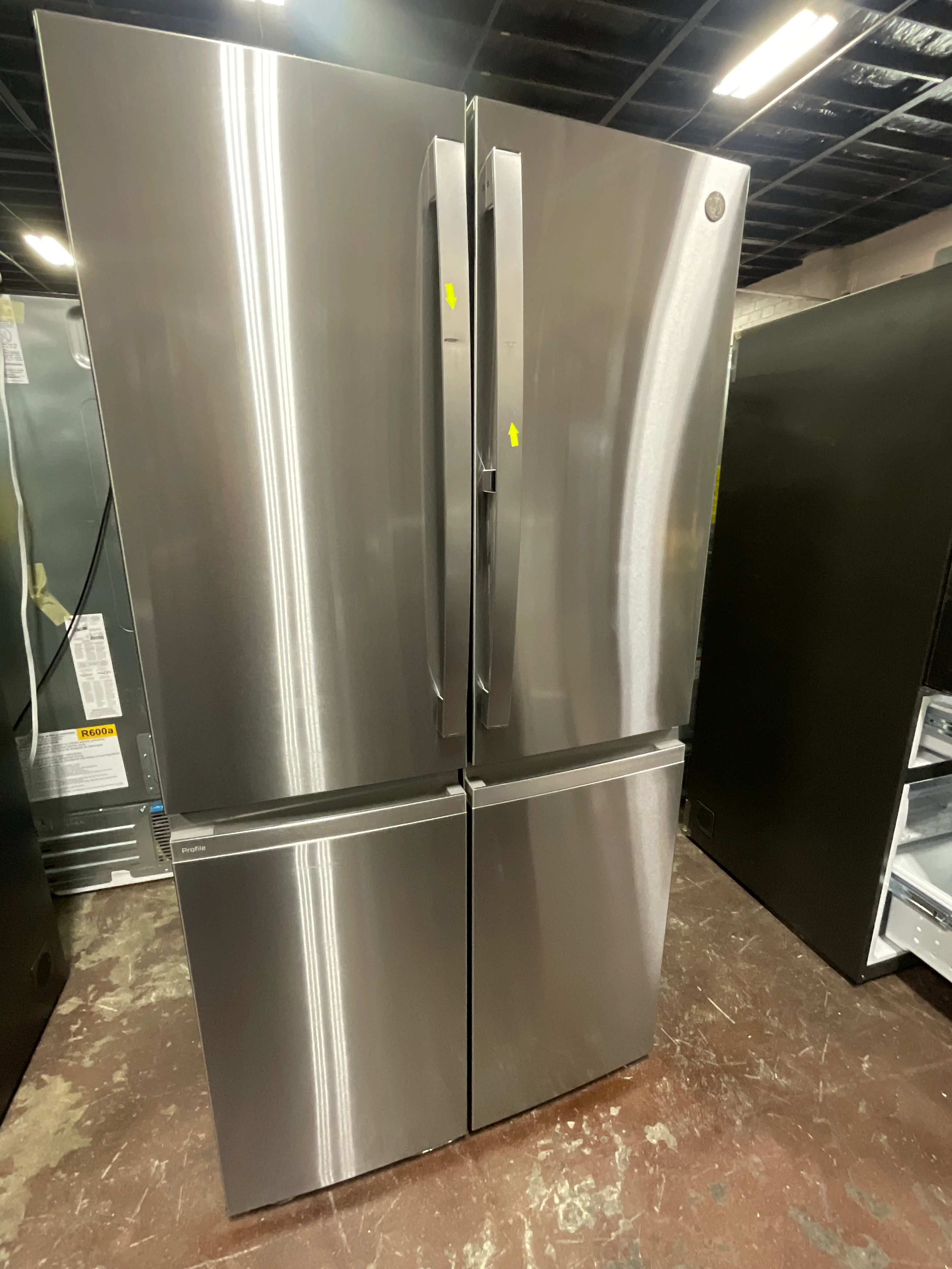 GE Profile™ ENERGY STAR® 22.9 Cu. Ft. Counter-Depth Quad-Door Refrigerator with Dual-Dispense AutoFill Pitcher and Door in Door - Image 7