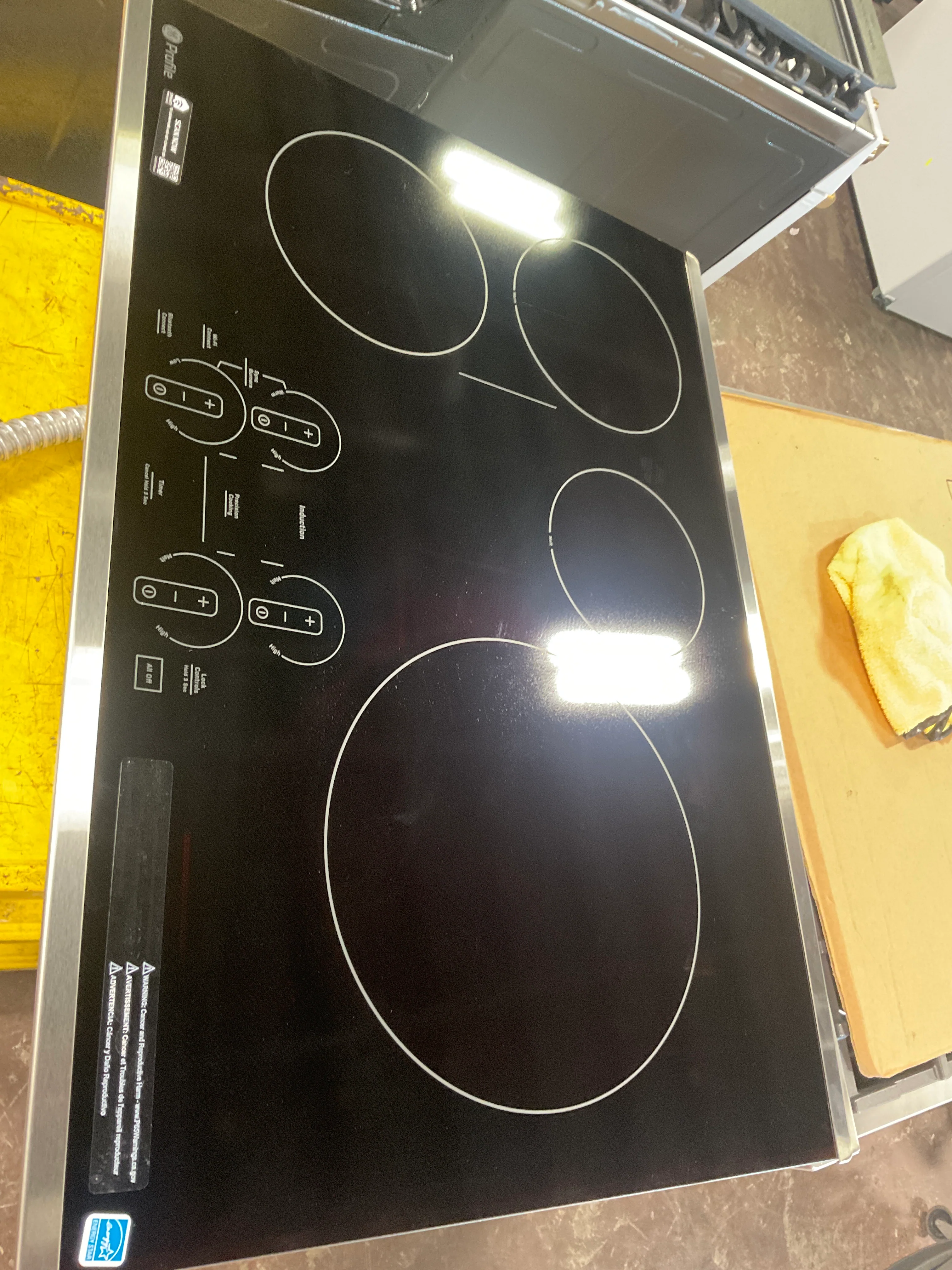 GE Profile™ ENERGY STAR® 30" Built-In Touch Control Induction Cooktop - Image 6