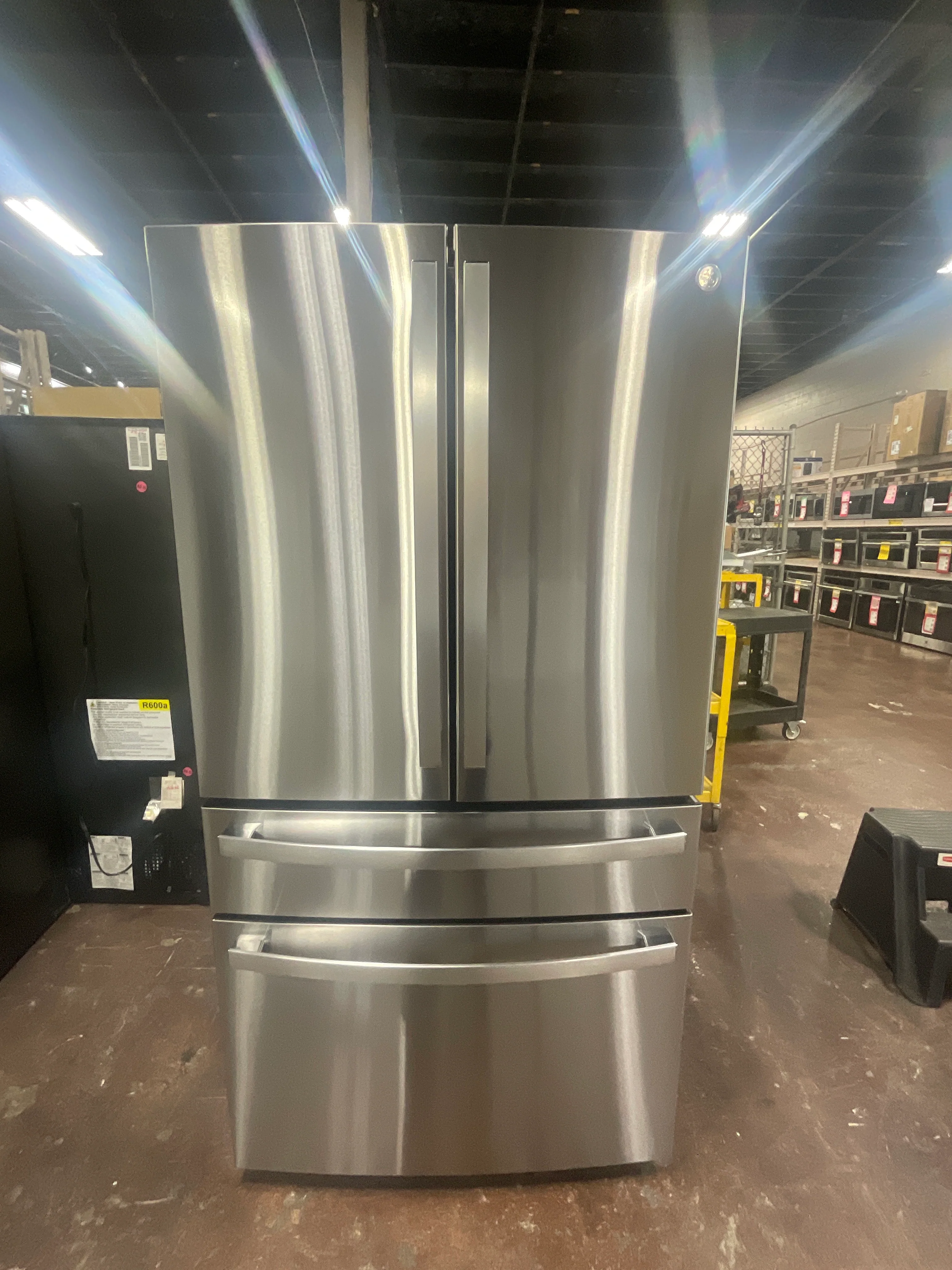 GE Profile™ ENERGY STAR® 23.2 Cu. Ft. Smart Counter-Depth Fingerprint Resistant 4-Door French-Door Refrigerator - Image 7