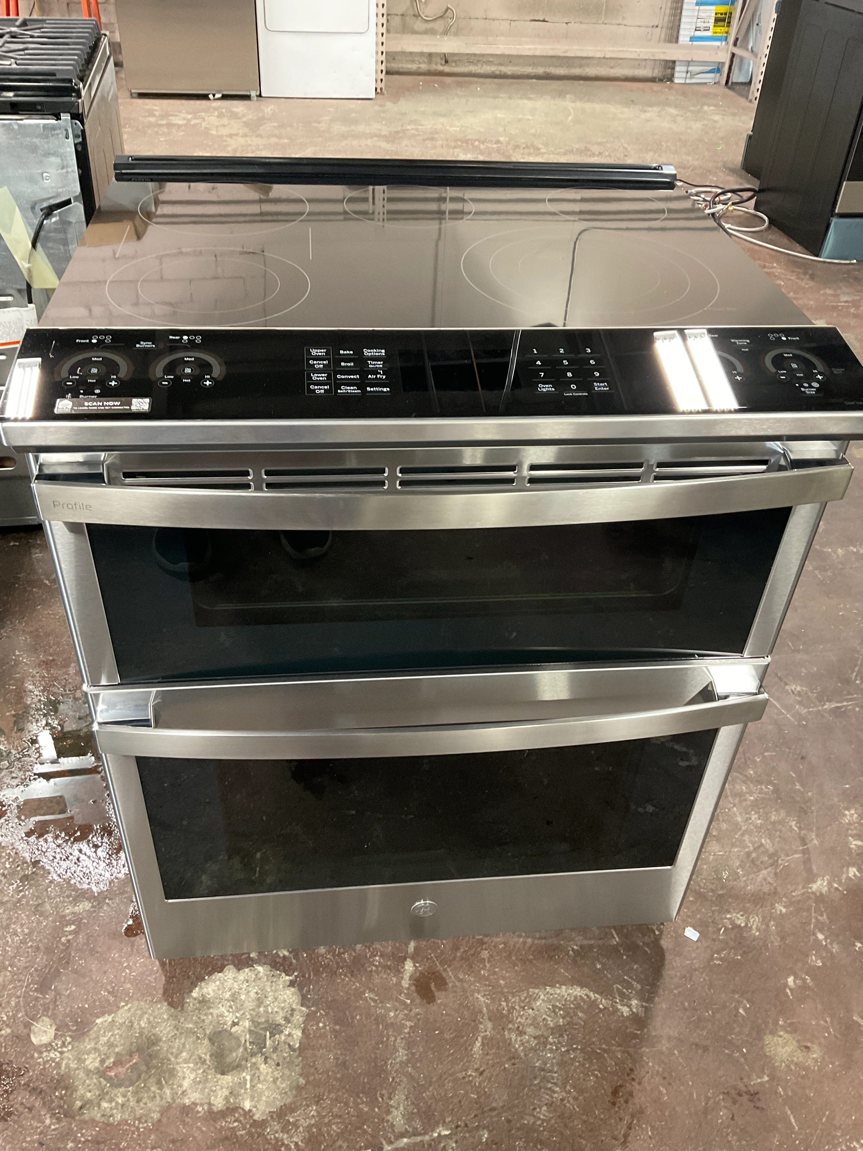 GE Profile™ 30" Smart Slide-In Electric Double Oven Convection Fingerprint Resistant Range - Image 8
