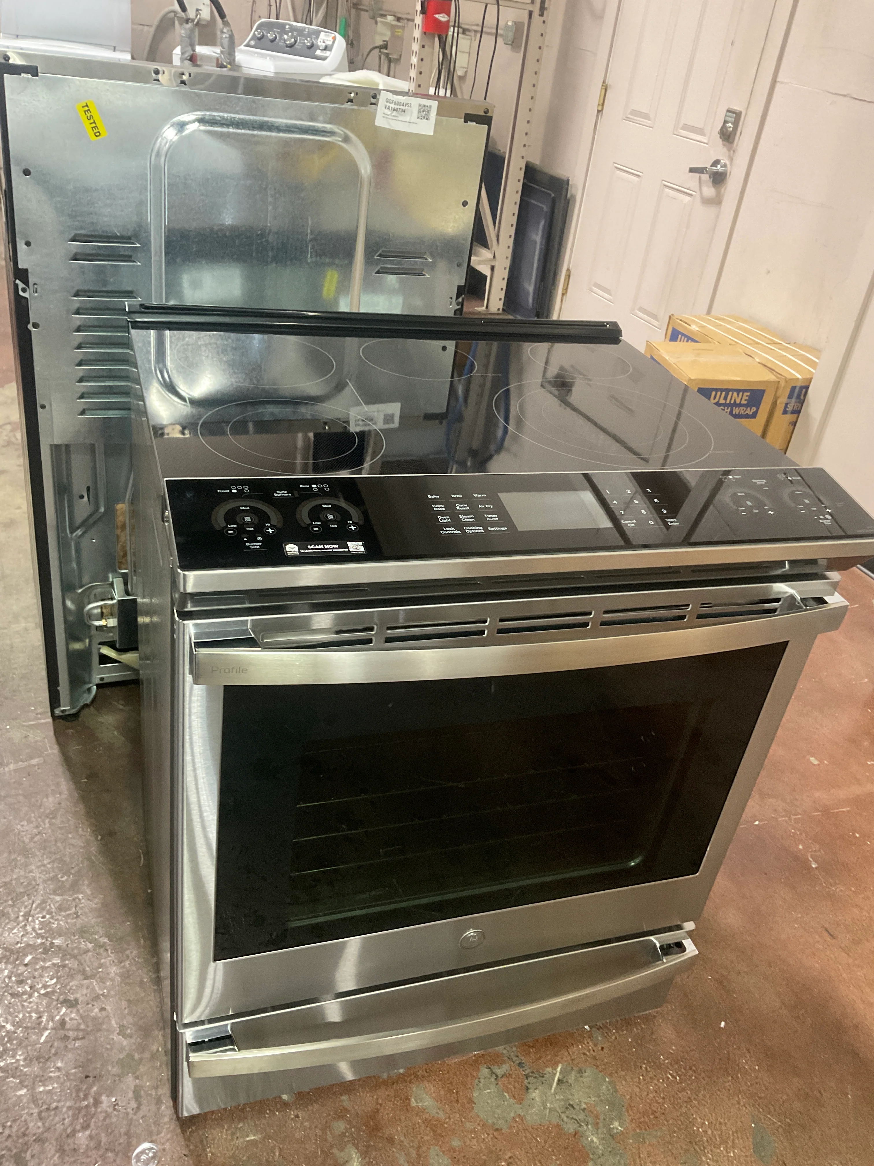GE Profile™ 30" Smart Slide-In Electric Convection Fingerprint Resistant Range with No Preheat Air Fry - Image 10