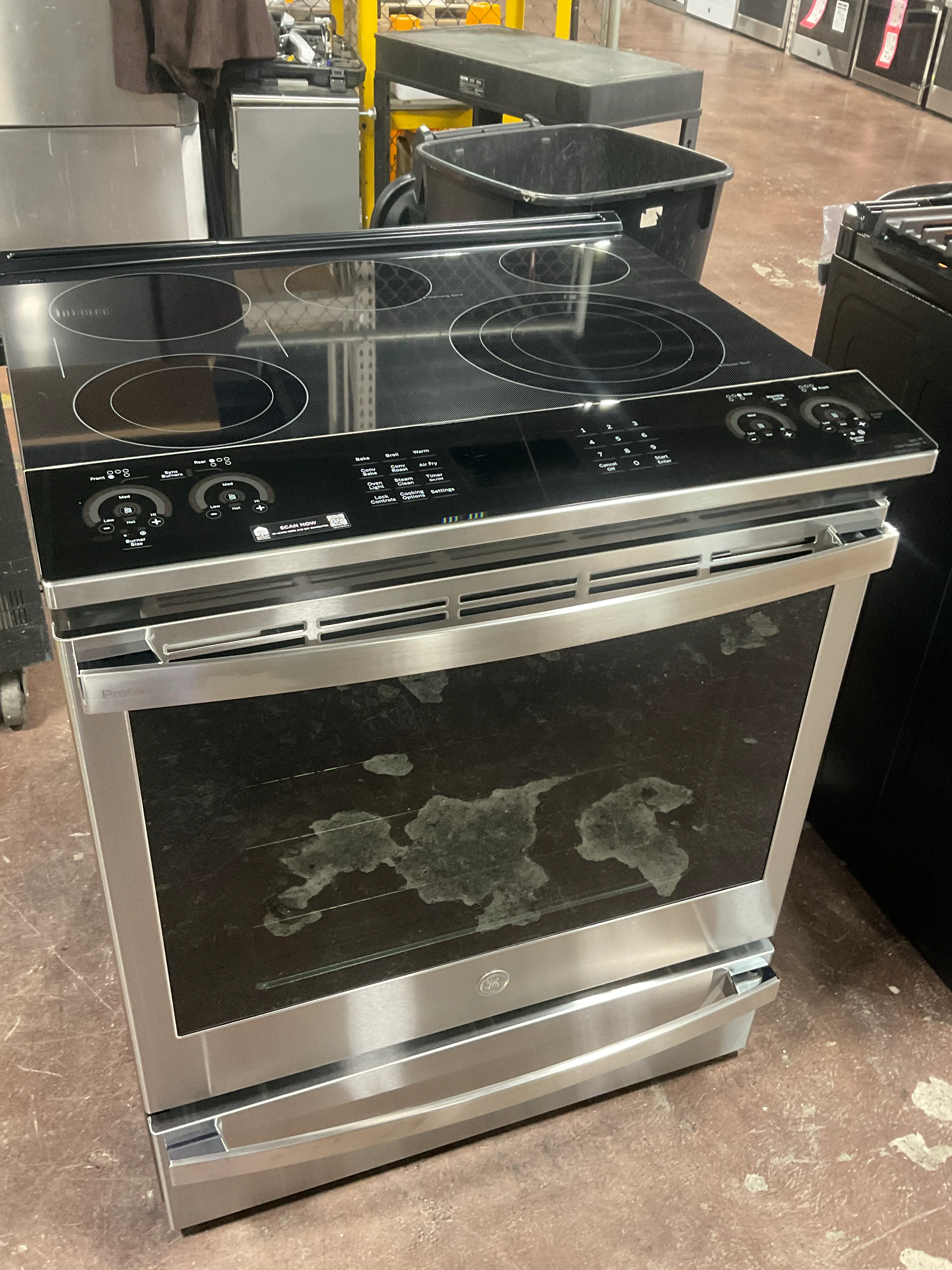 GE Profile™ 30" Smart Slide-In Electric Convection Fingerprint Resistant Range with No Preheat Air Fry - Image 11