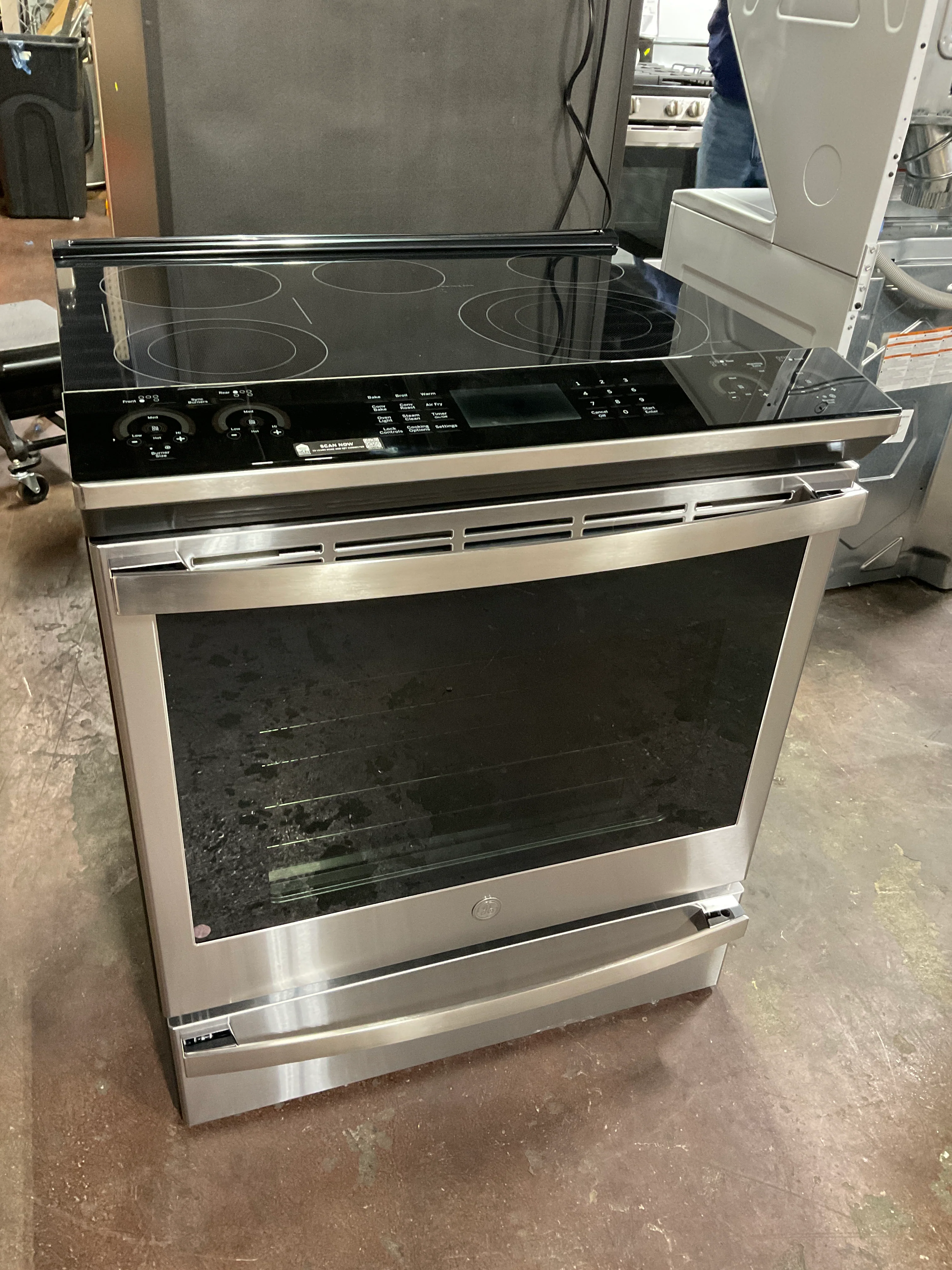 GE Profile™ 30" Smart Slide-In Electric Convection Fingerprint Resistant Range with No Preheat Air Fry - Image 8