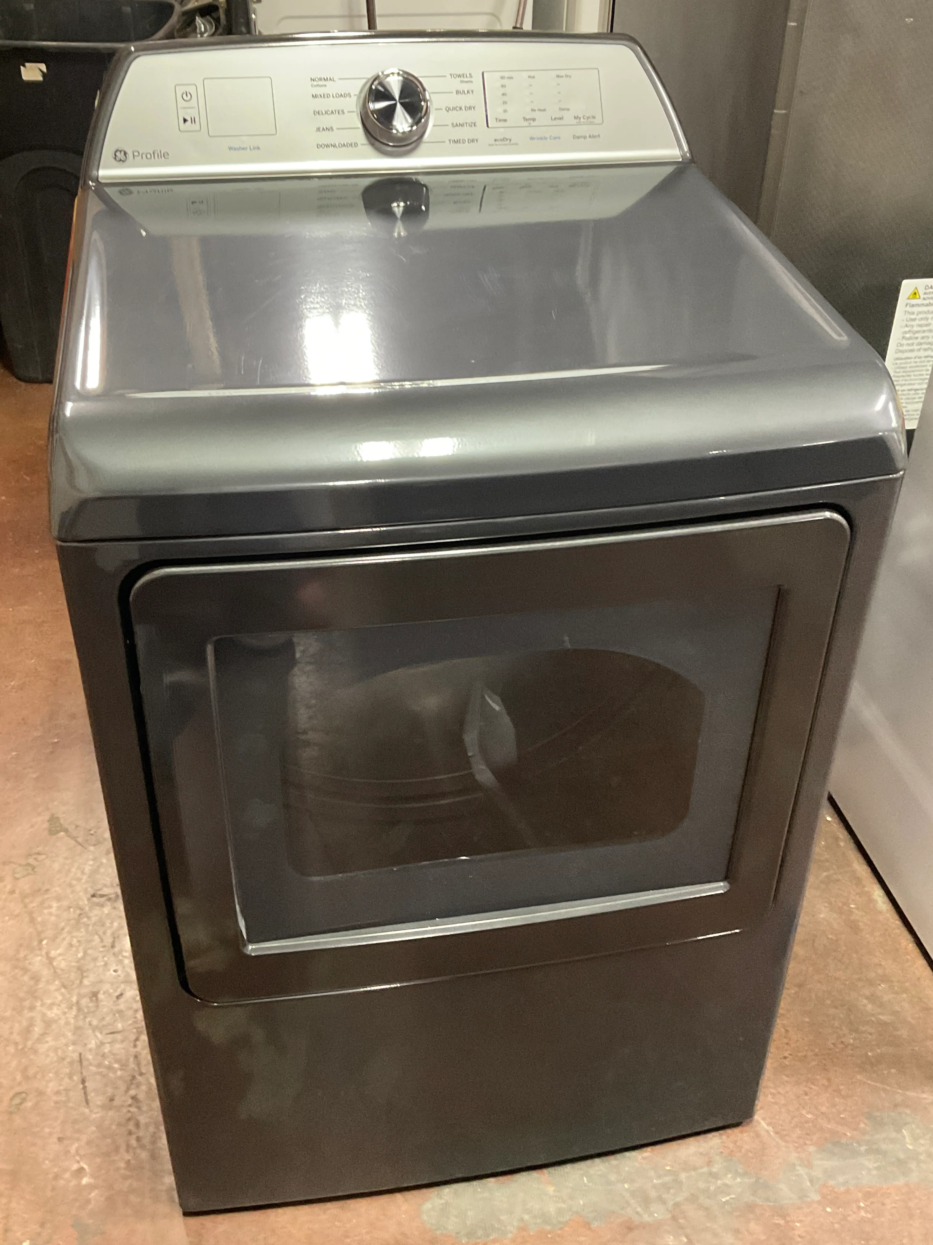 GE Profile™ ENERGY STAR® 7.4 cu. ft. Capacity aluminized alloy drum Electric Dryer with Sanitize Cycle and Sensor Dry - Image 6