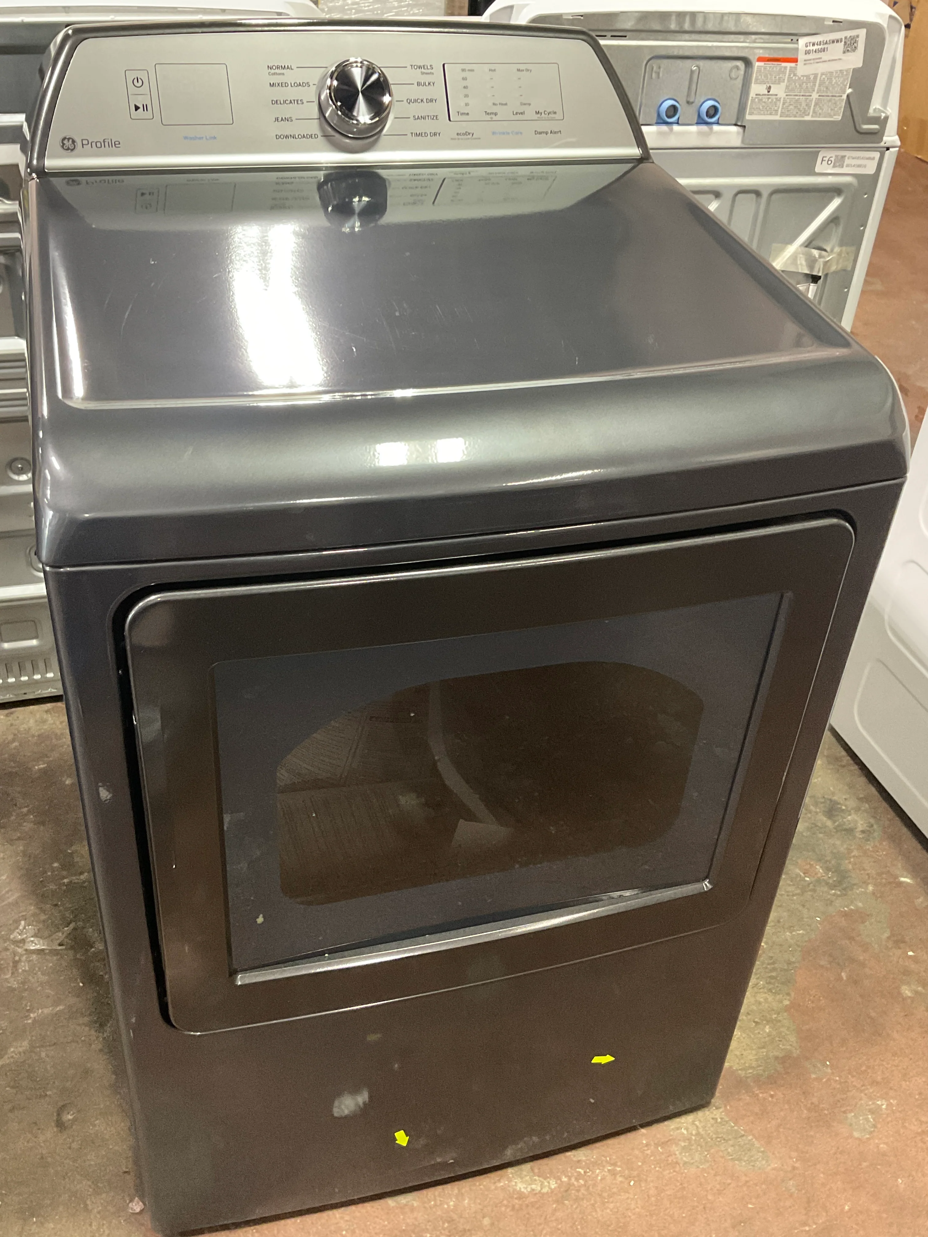 GE Profile™ ENERGY STAR® 7.4 cu. ft. Capacity aluminized alloy drum Electric Dryer with Sanitize Cycle and Sensor Dry - Image 7